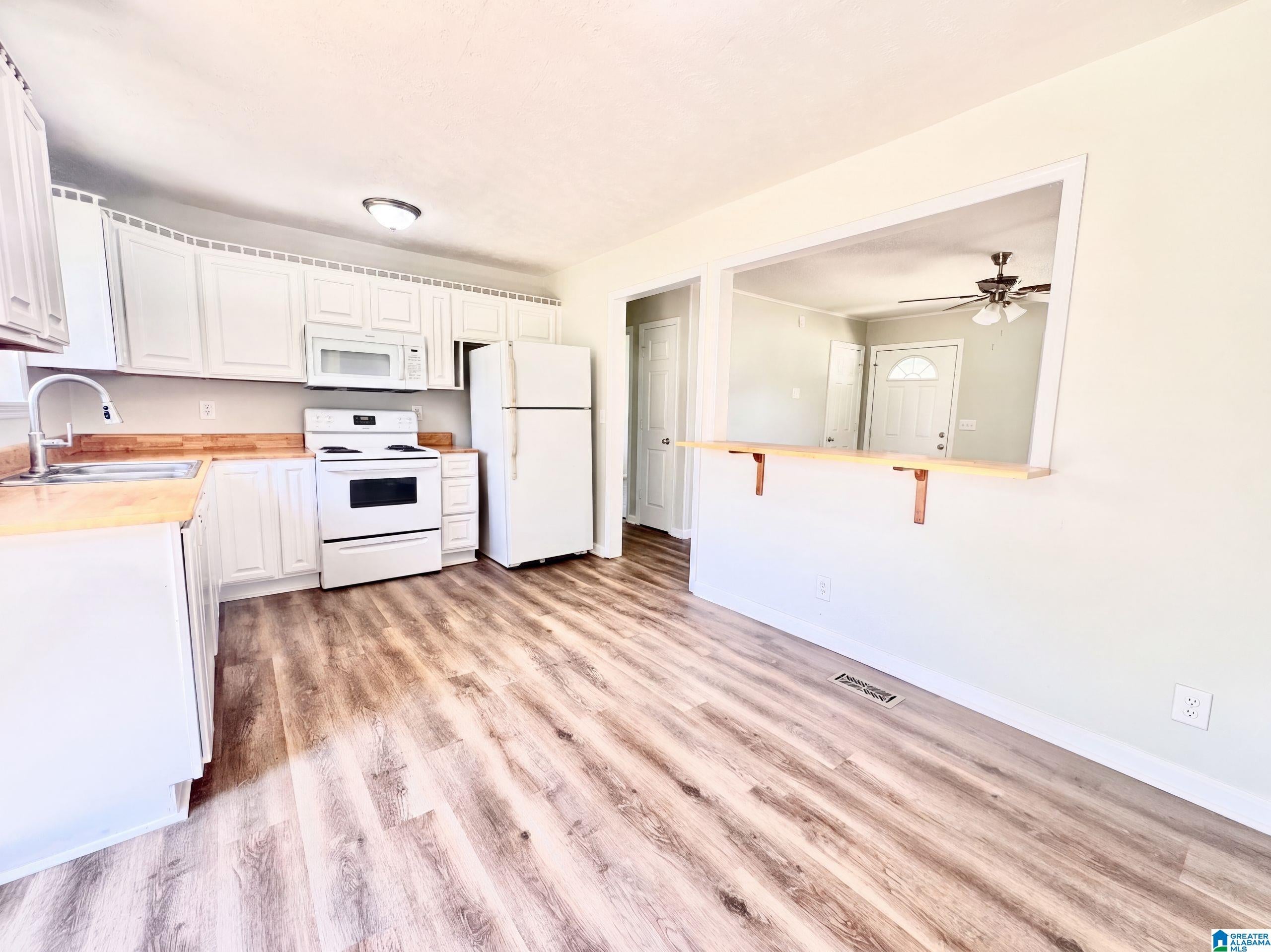 598 ALEXANDRIA ROAD SW