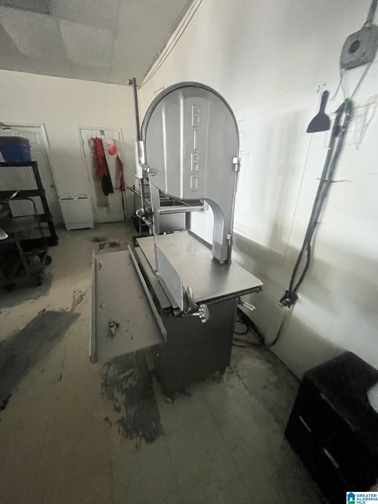 137 SW 6TH AVENUE SW B