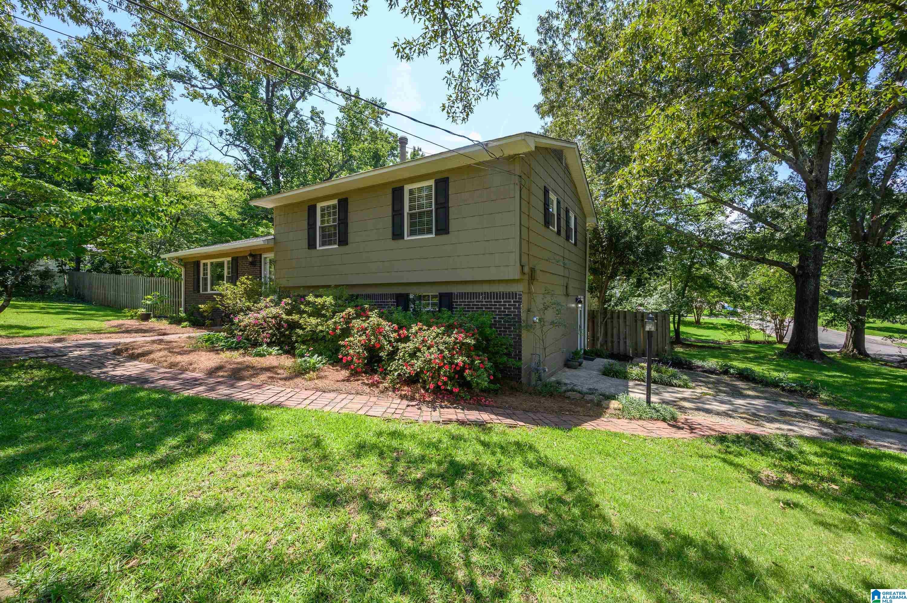 3006 FOREST DRIVE