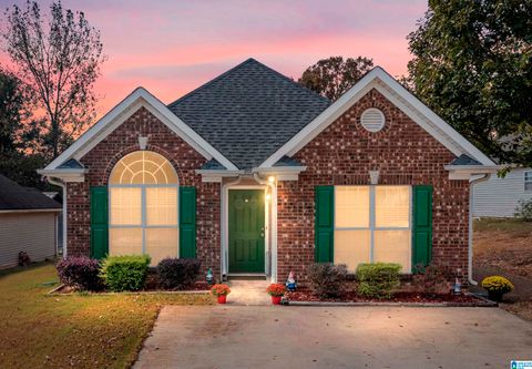 423 CAMDEN COVE CIRCLE CALERA AL 35040