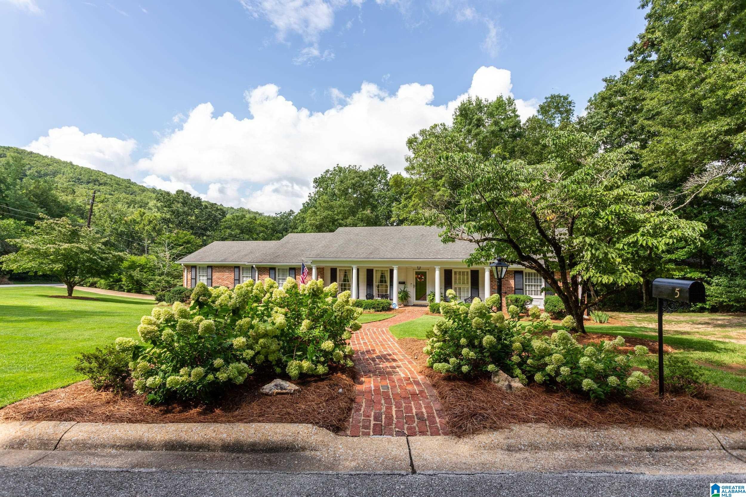 5 DIANA HILLS ROAD