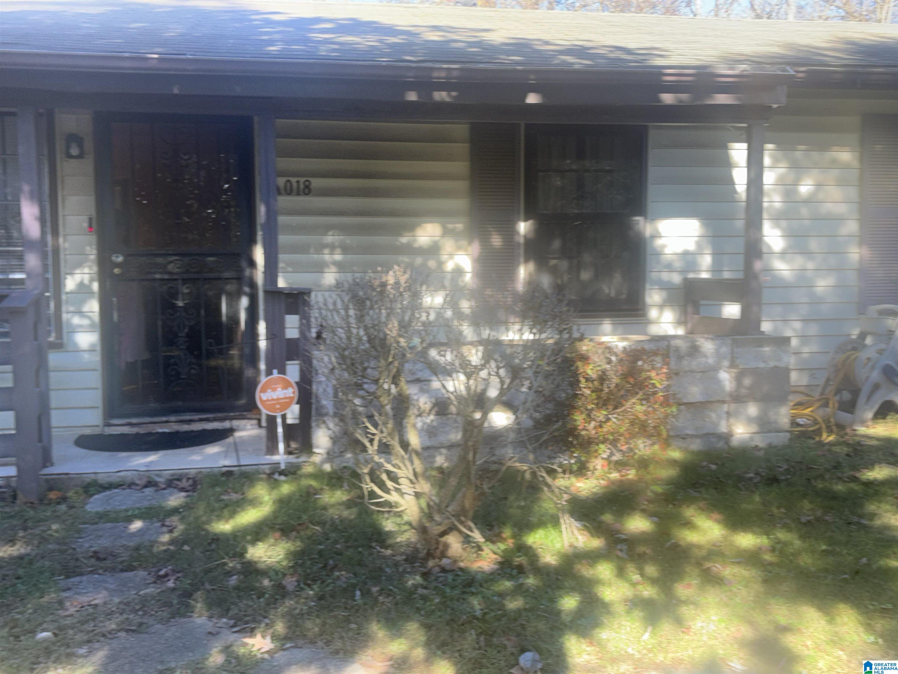 1018 PLEASANT VIEW ROAD