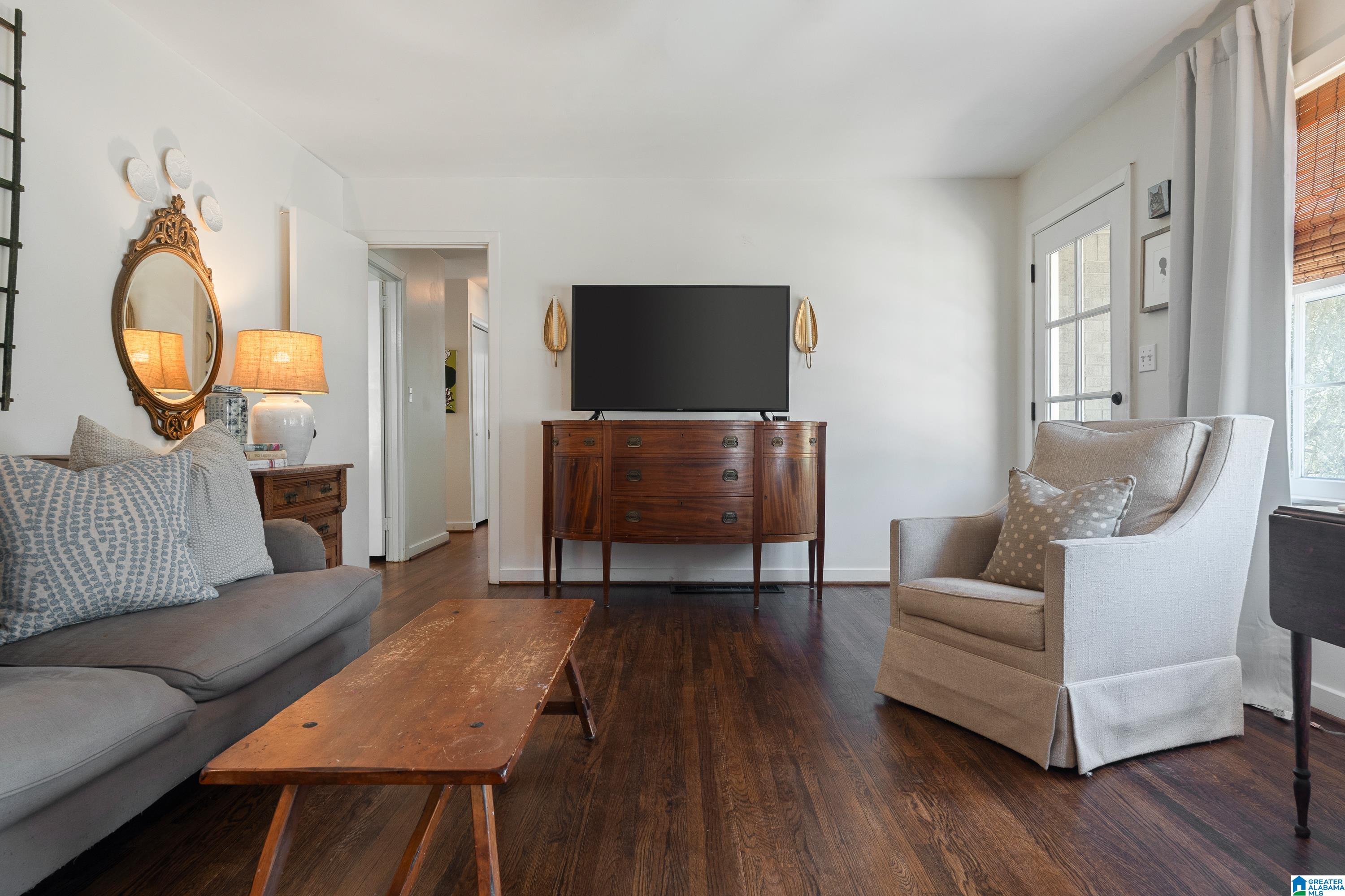 1400 HOLLY OAK DRIVE