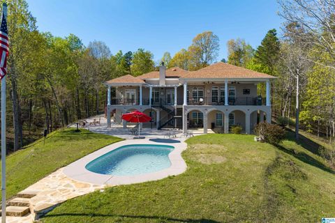 89 HALL CIRCLE SHELBY AL 35143
