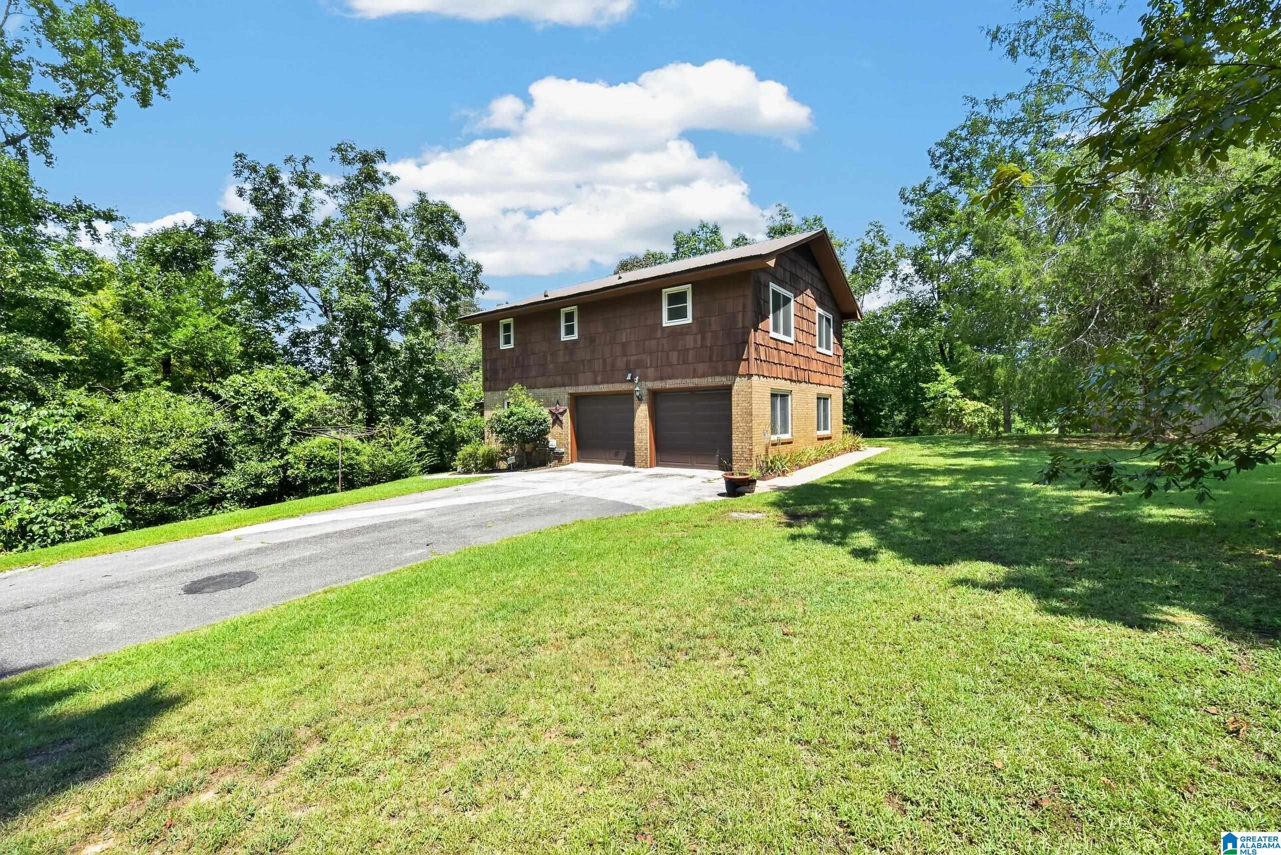 10876 MALLARD LAKE LANE