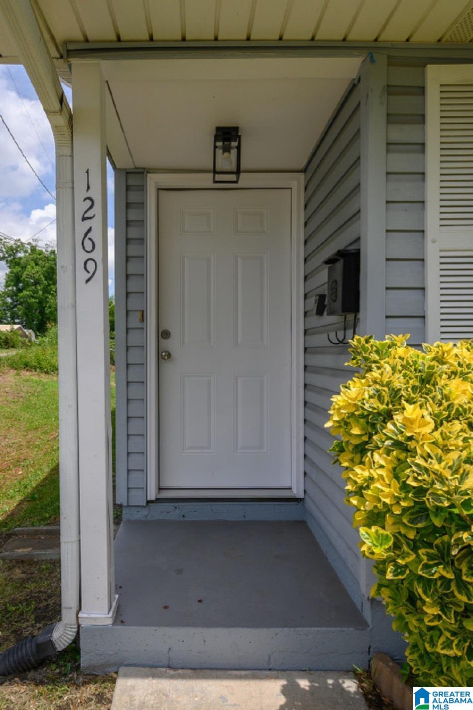 1269 ELM AVENUE
