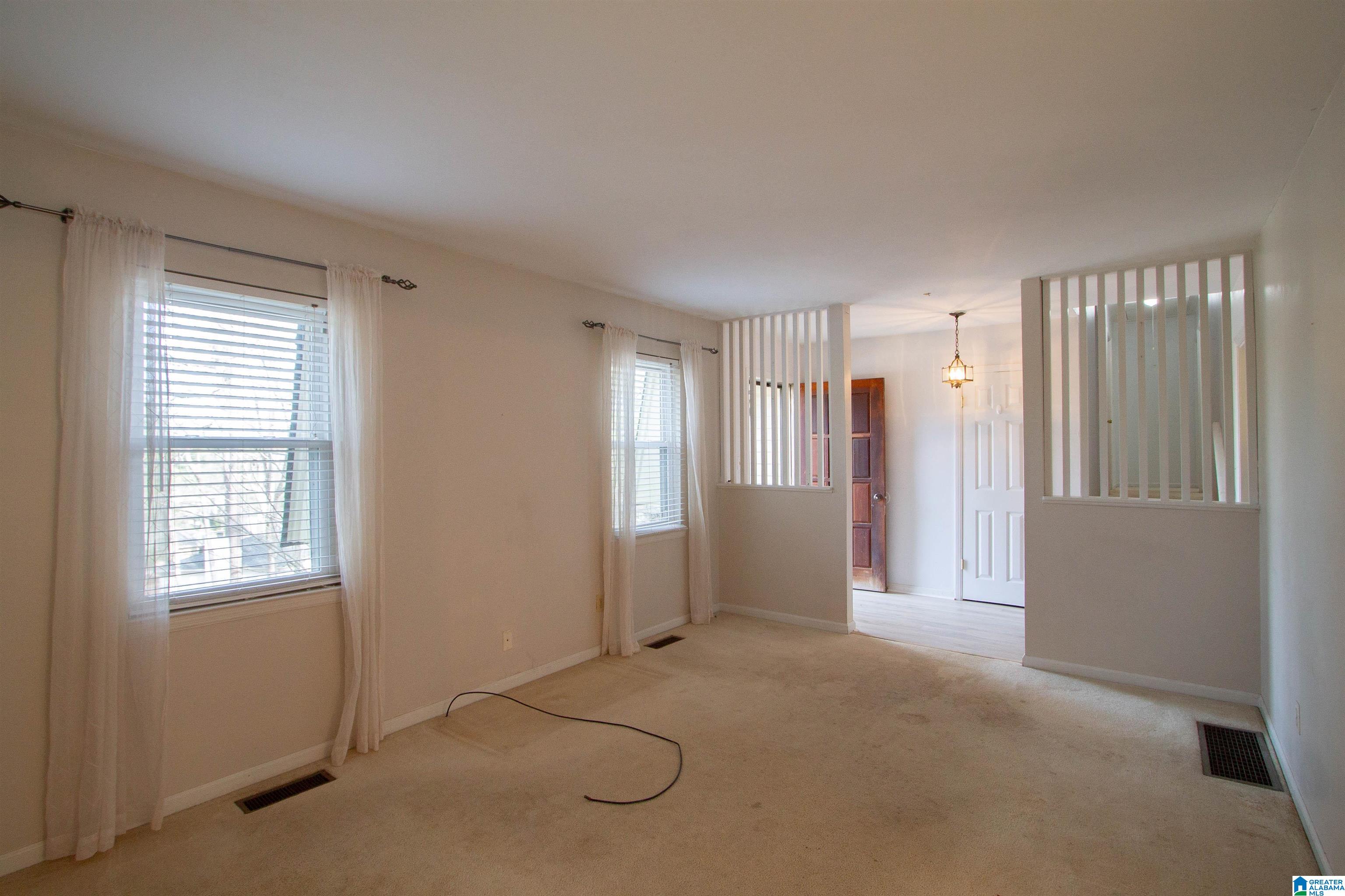 3437 MEADOW WOODS DRIVE