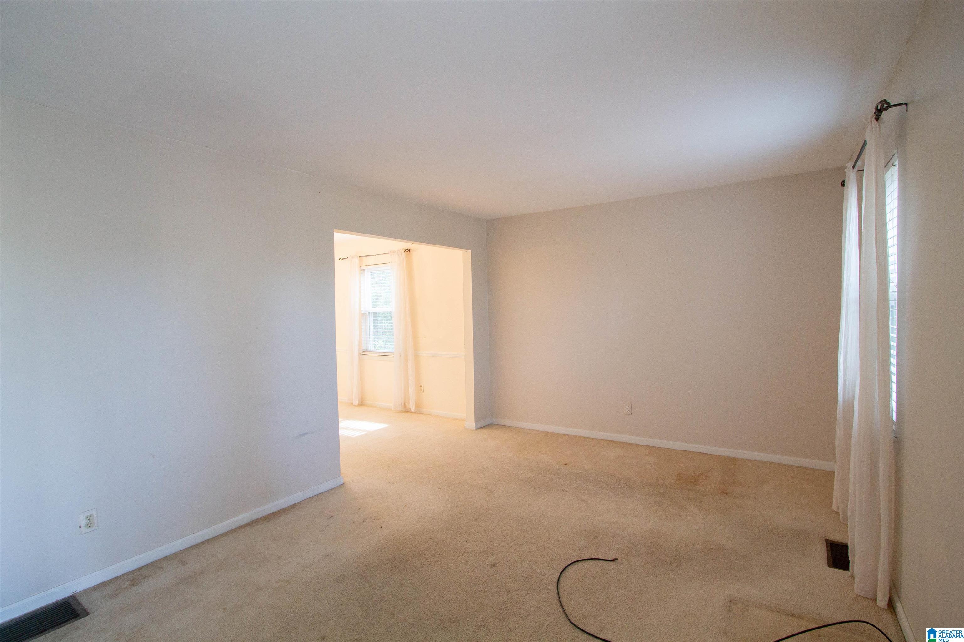 3437 MEADOW WOODS DRIVE