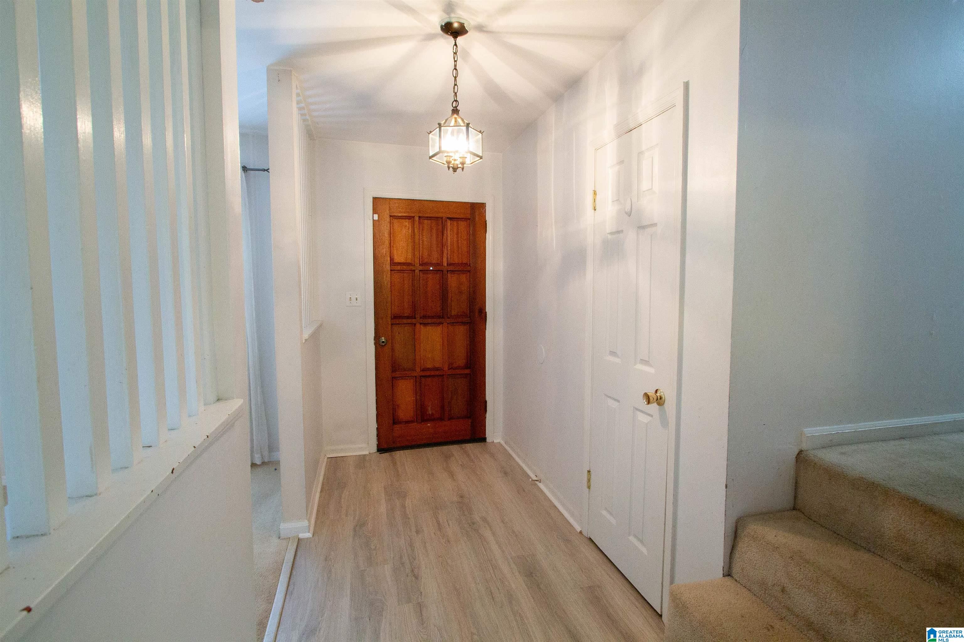 3437 MEADOW WOODS DRIVE