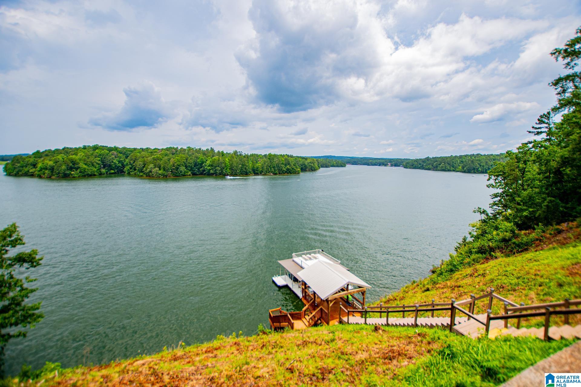 714 COUNTY ROAD 2401
