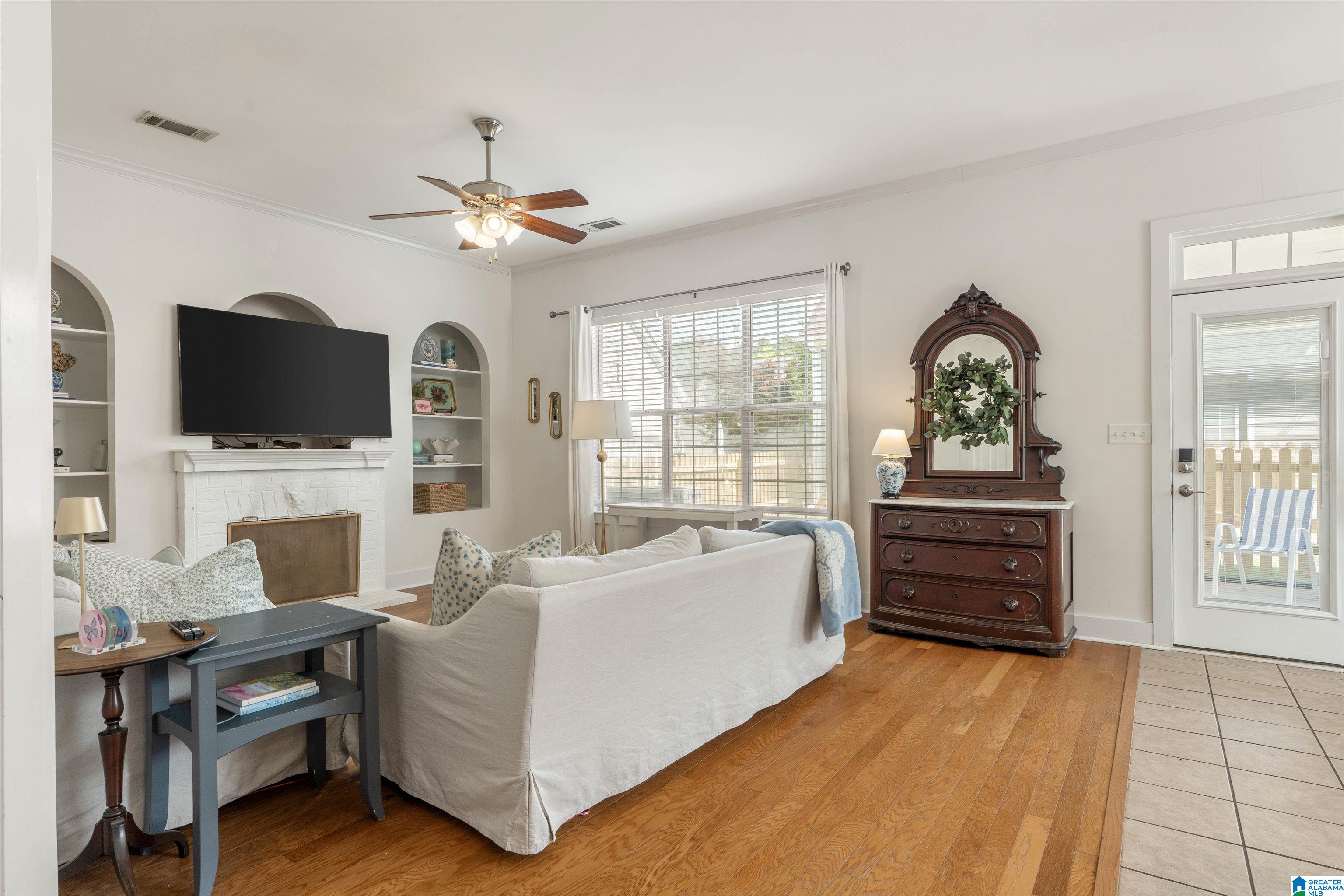 5422 CAMELLIA LANE