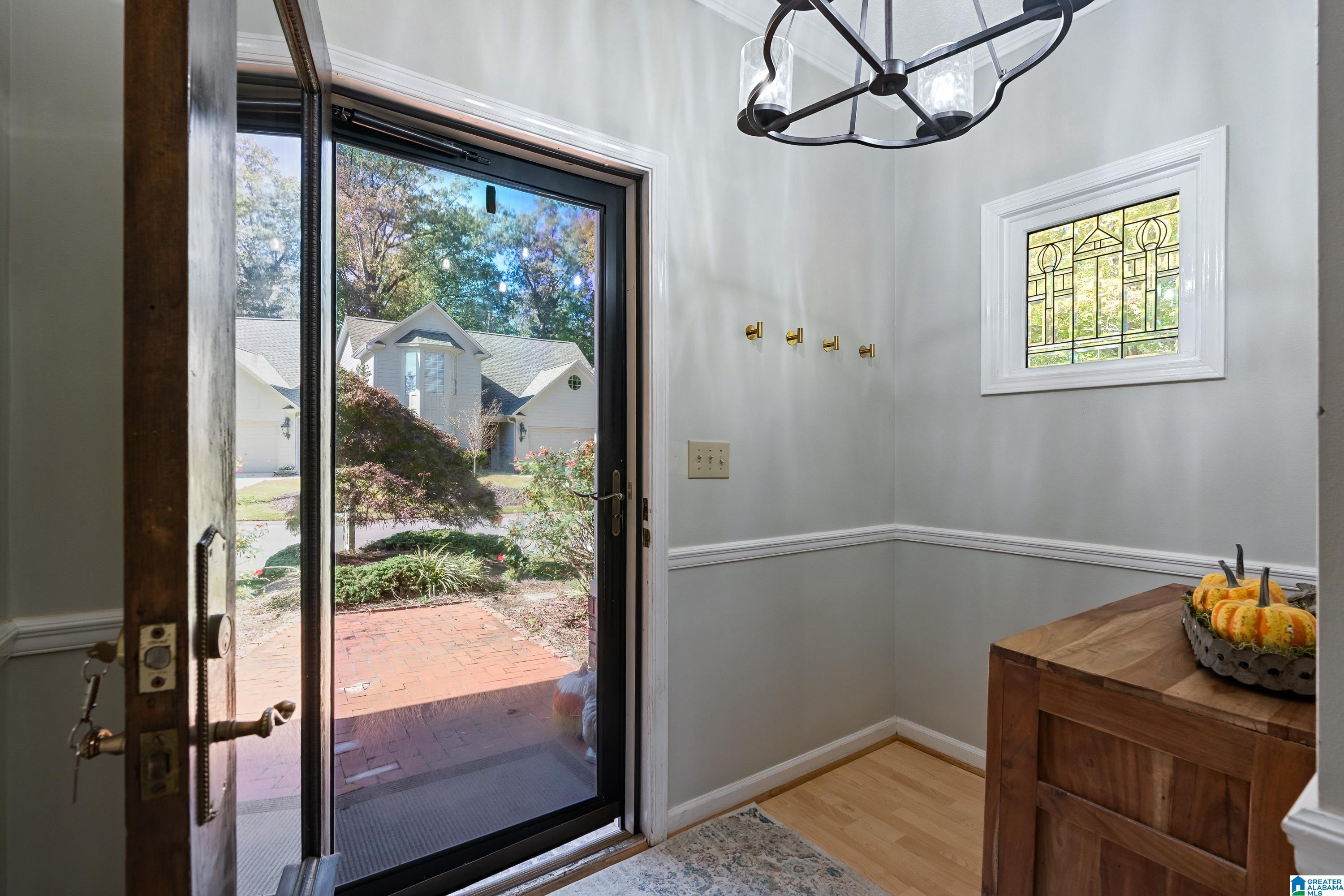 3900 KNOLLWOOD TRACE