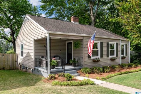 1643 28TH AVENUE S HOMEWOOD AL 35209