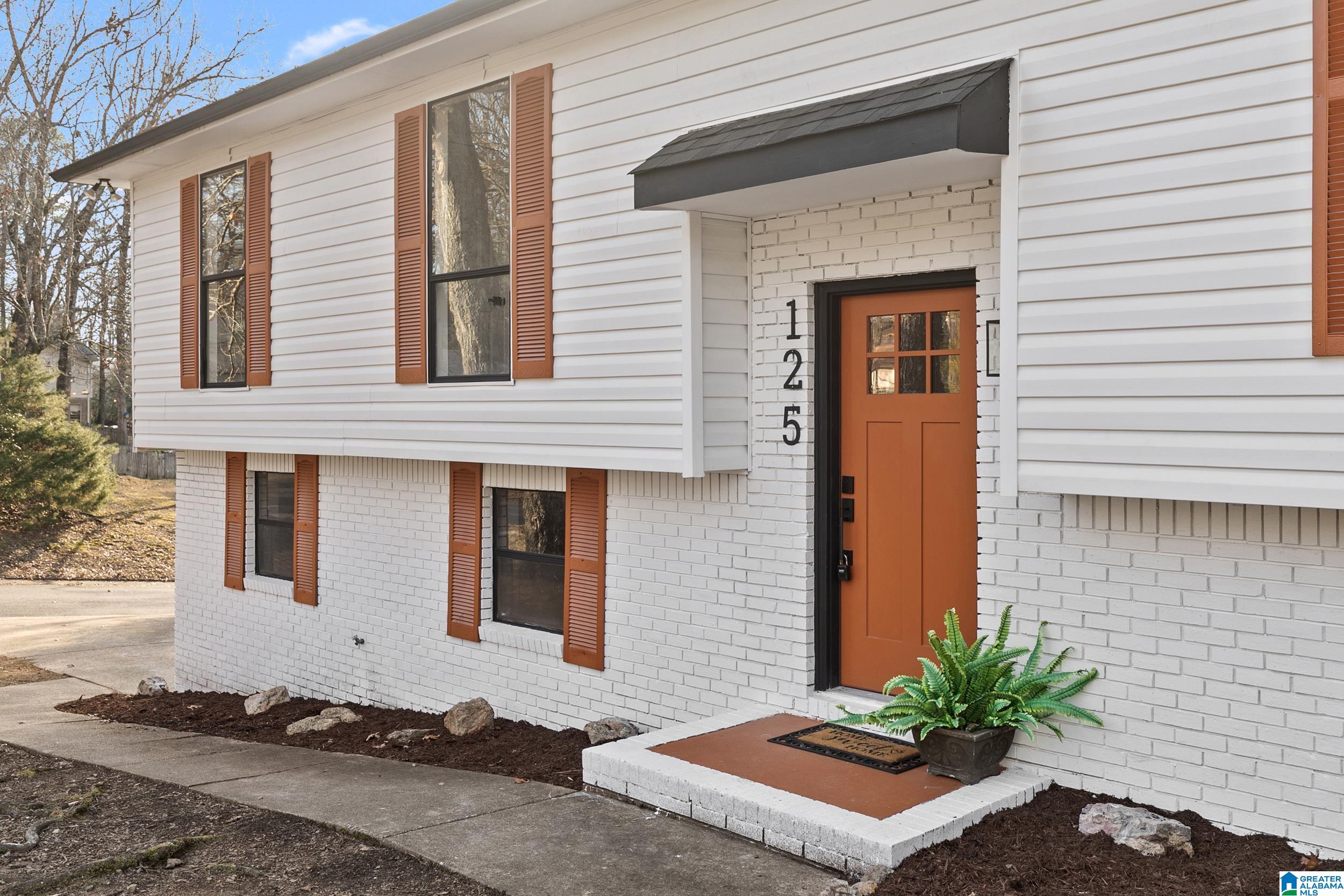 125 MOUNTAIN PARKWAY