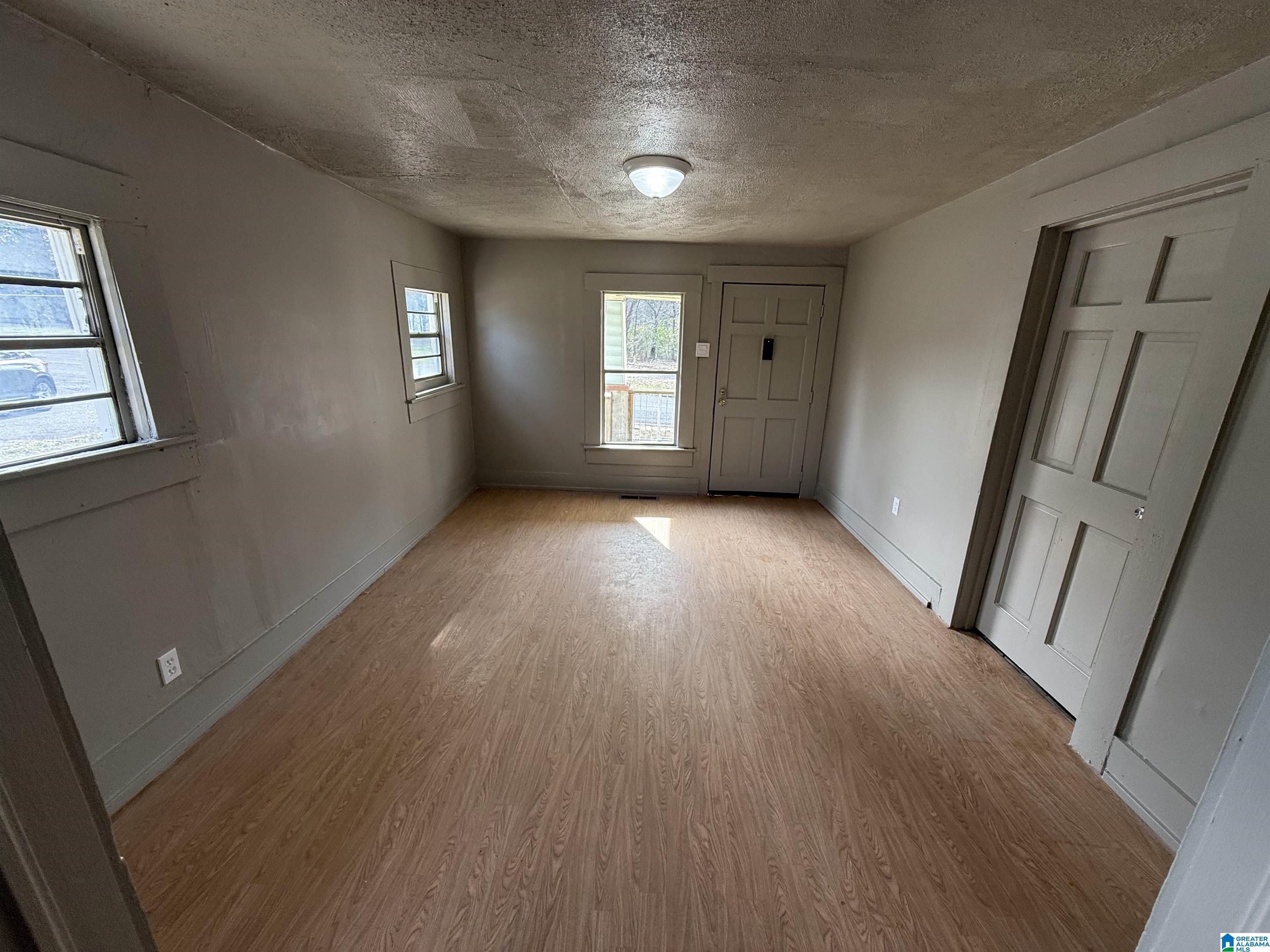 2100 DAWSON AVENUE SW