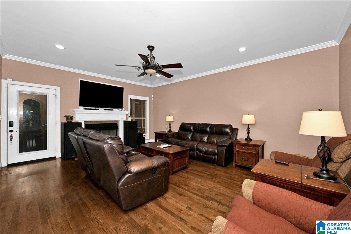 3 MOUNTAIN LAKE CIRCLE