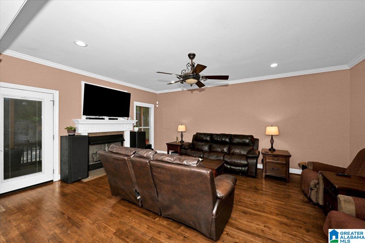 3 MOUNTAIN LAKE CIRCLE
