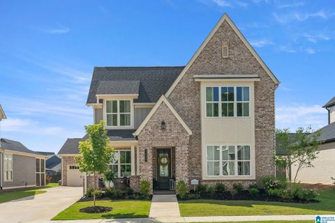 1040 CLIFTON ROAD HOOVER AL 35244