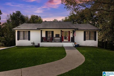 904 GARDENVIEW CIRCLE GARDENDALE AL 35071