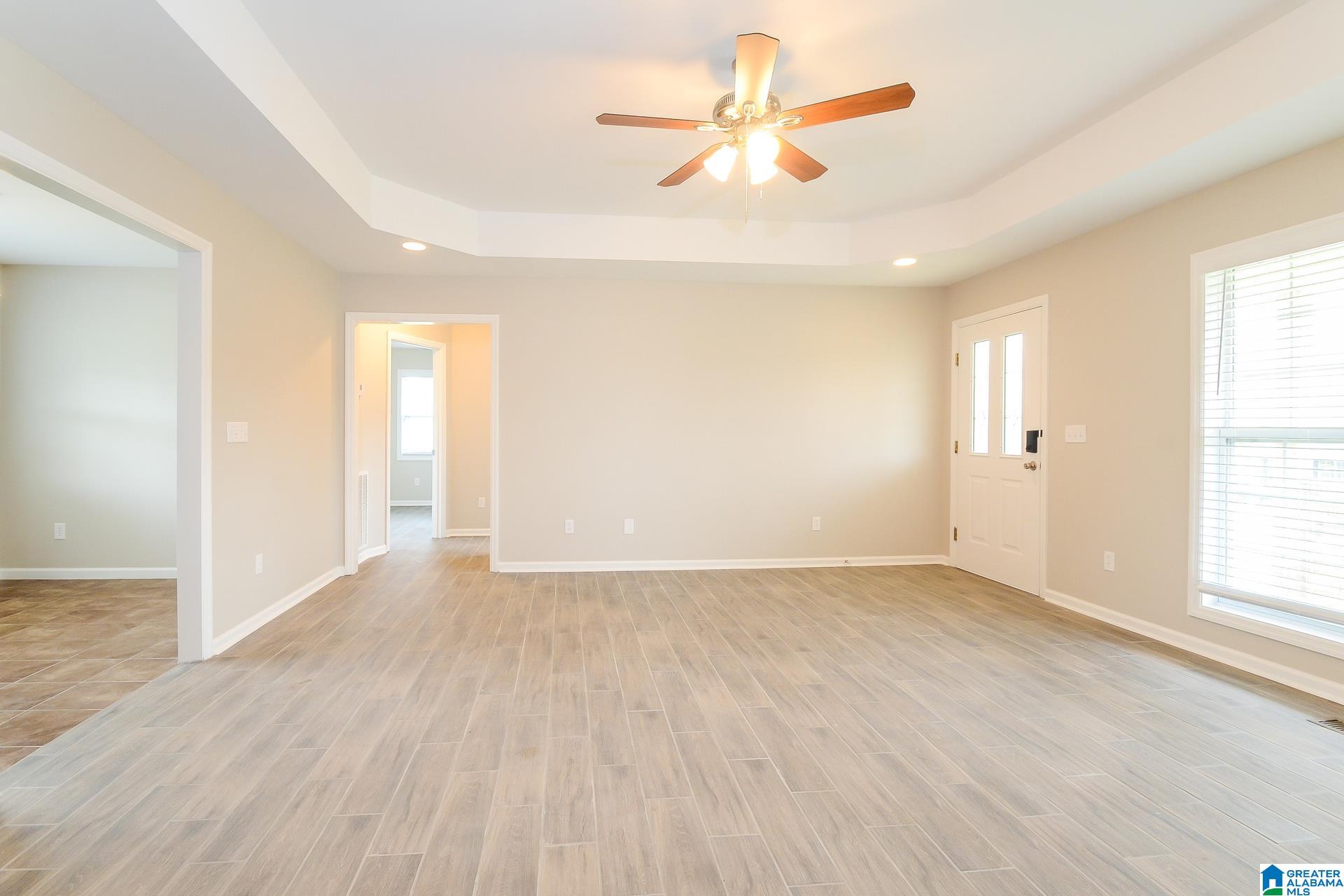 212 QUAIL HOLLOW ROAD