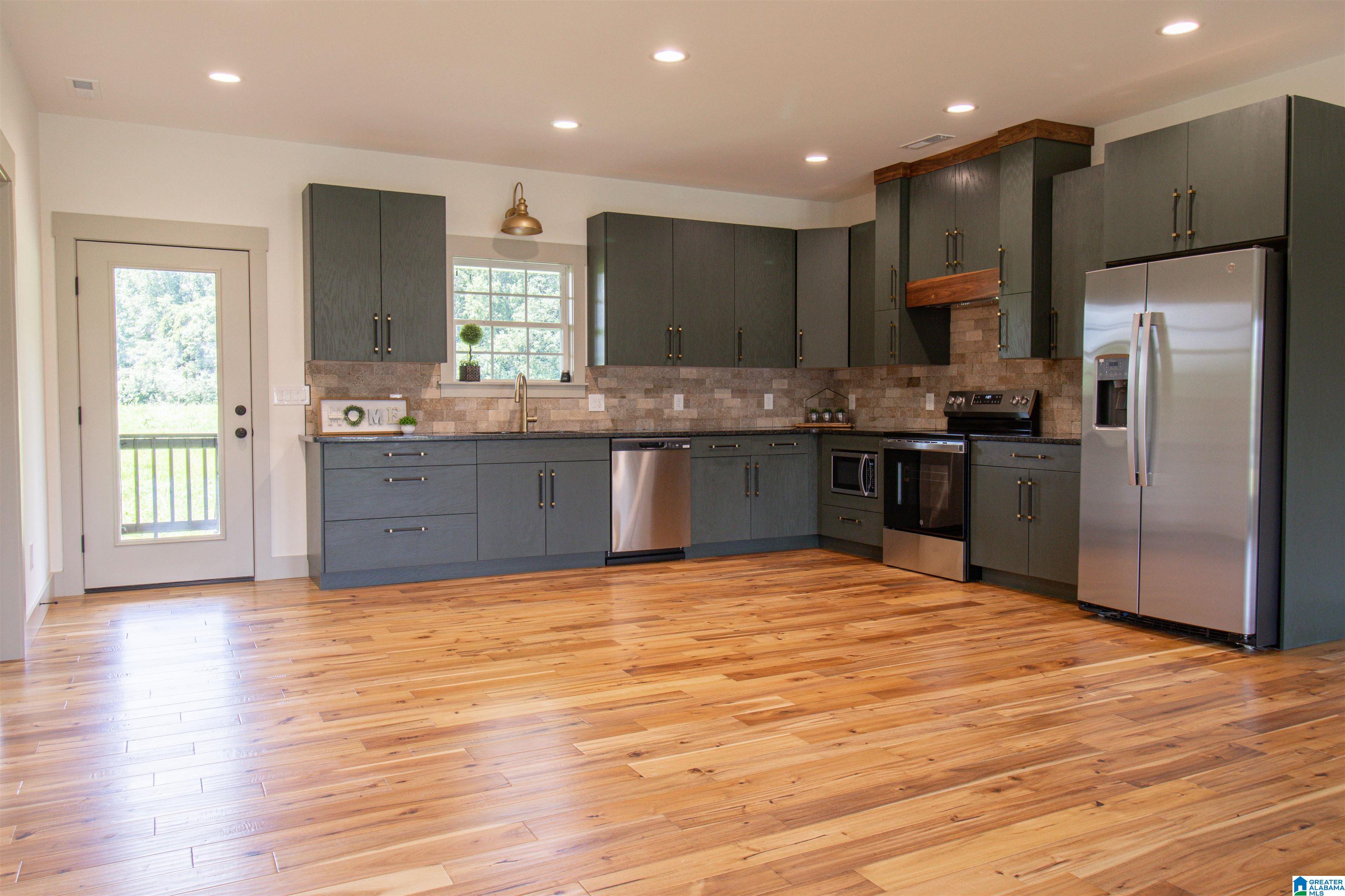 906 COUNTY ROAD 599