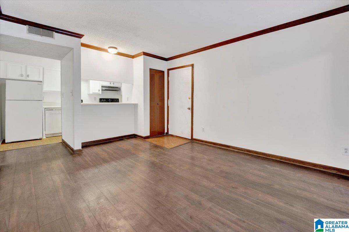 417 SKYVIEW DRIVE J