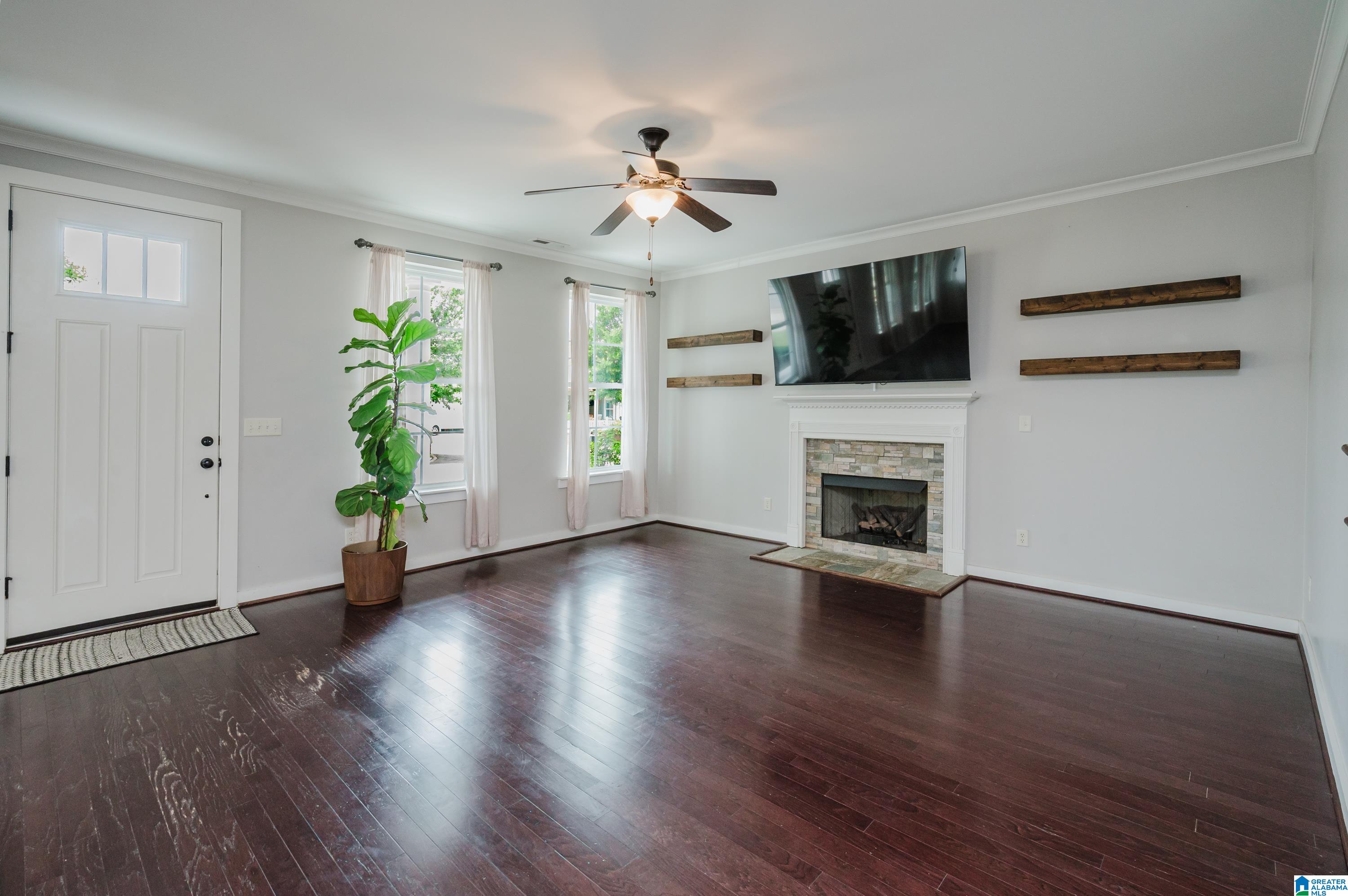 395 APPLEFORD ROAD