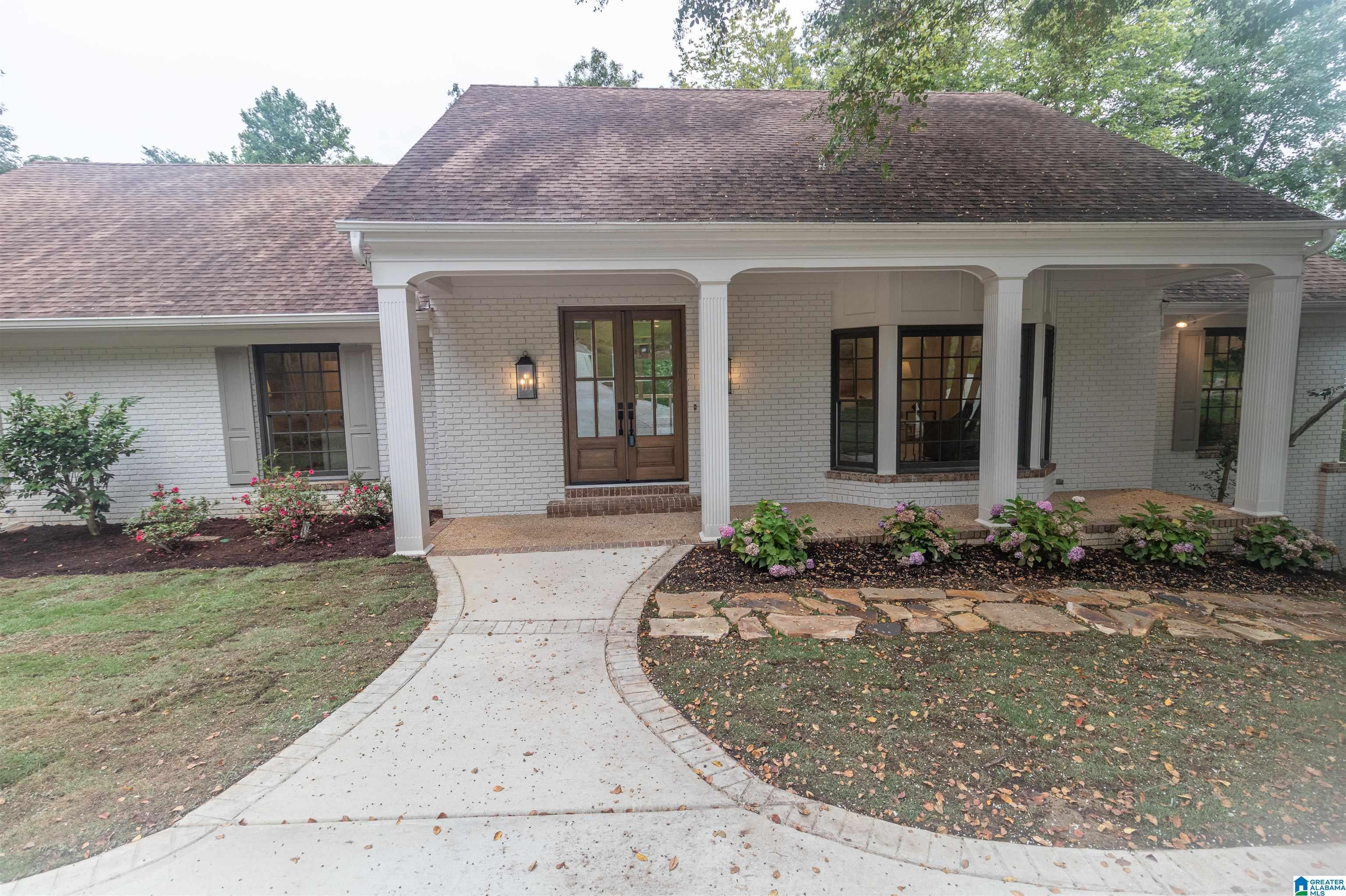321 VESCLUB DRIVE