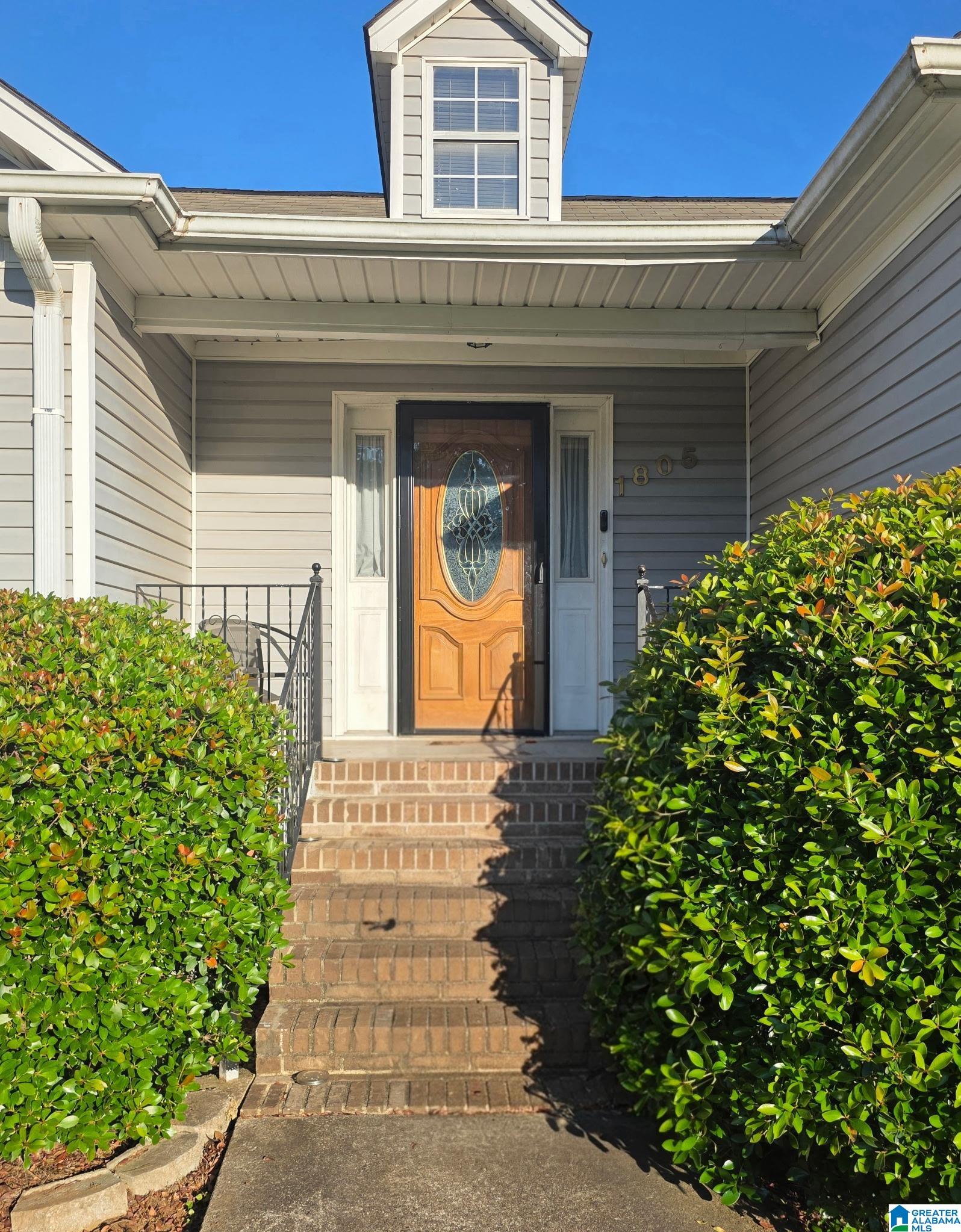 1805 BRANDON WAY
