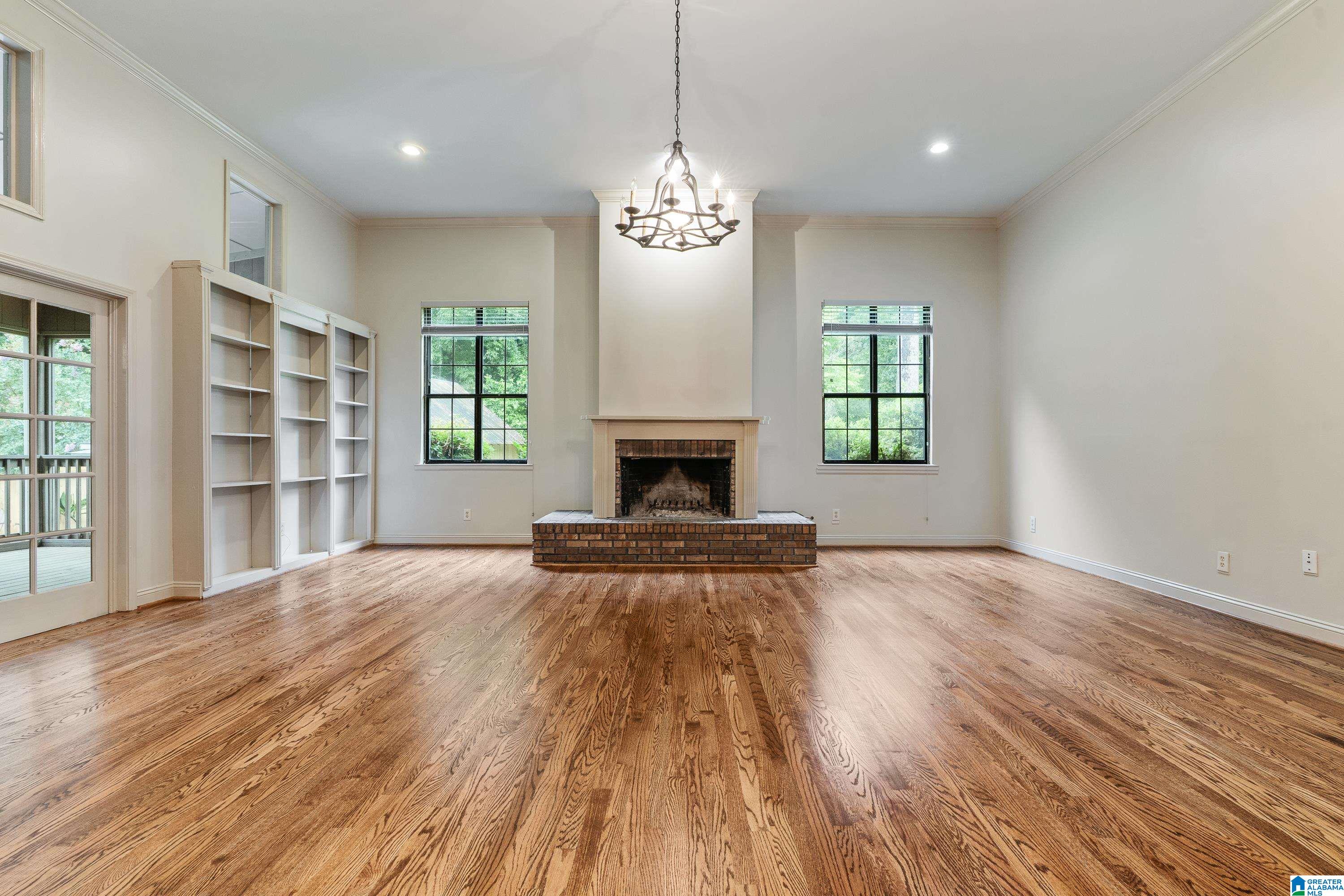 2233 FARLEY ROAD