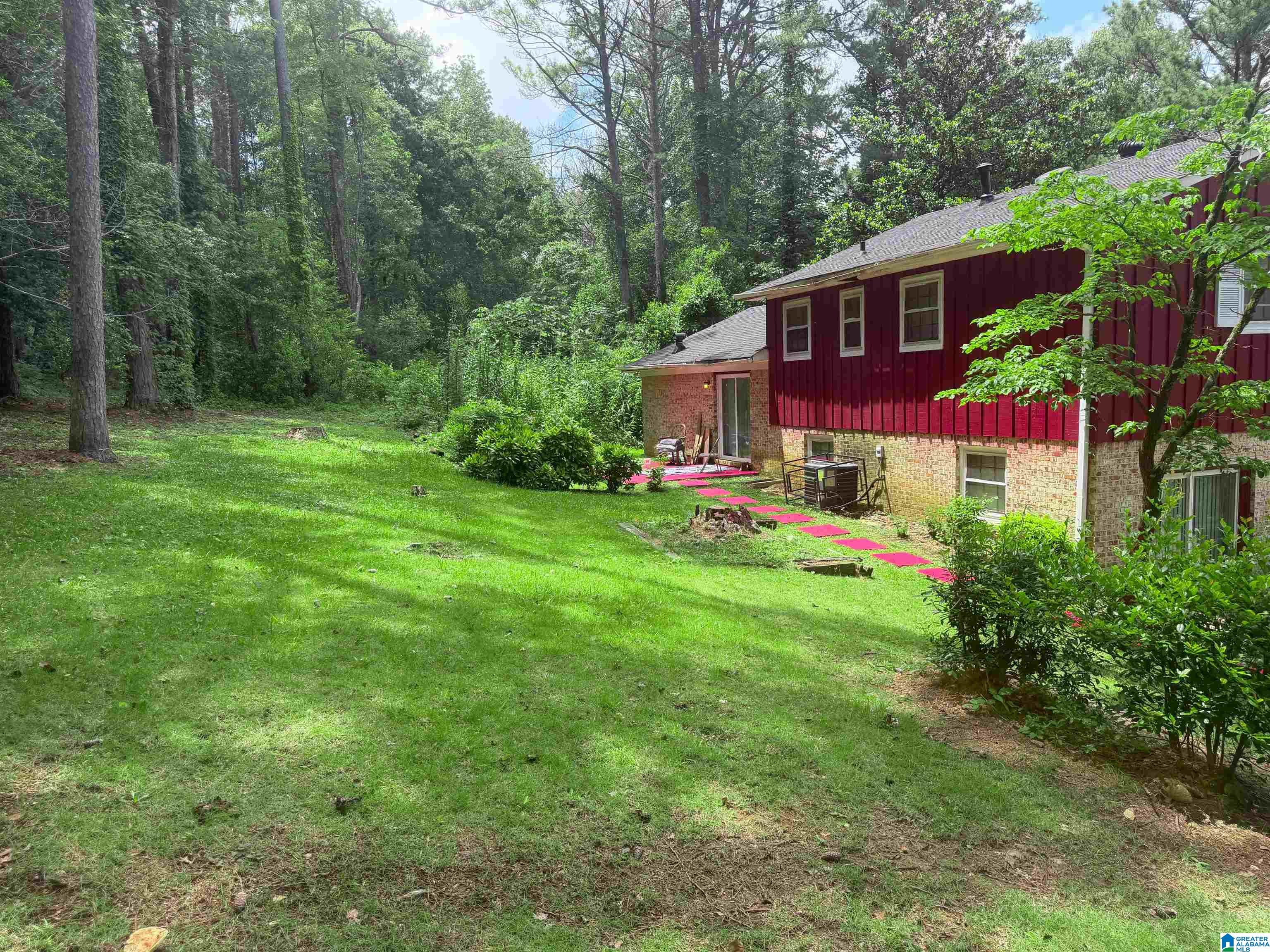 112 CASCADE DRIVE