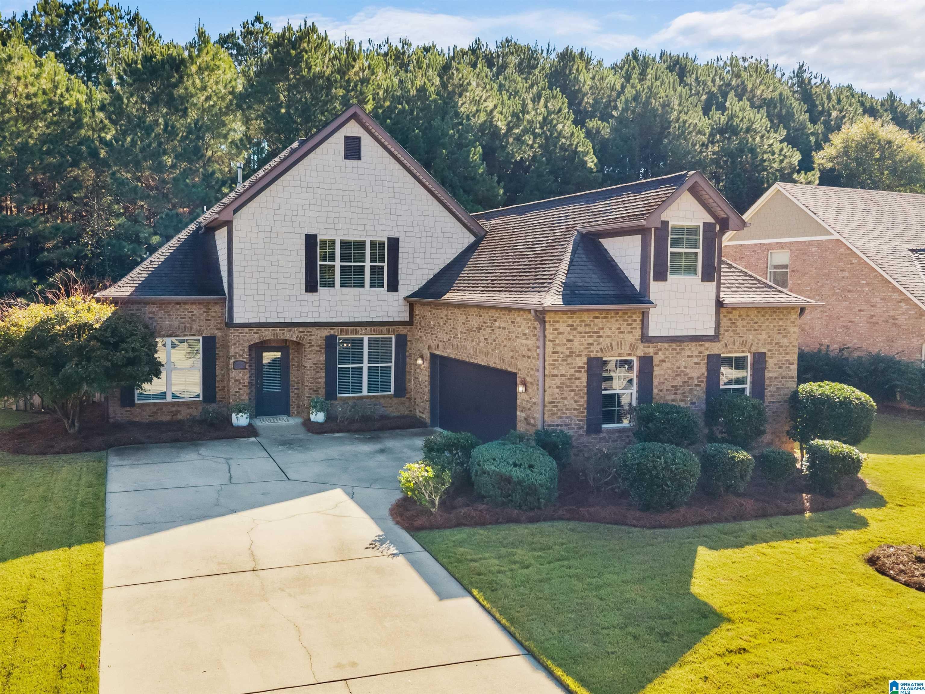 1402 BRISTOL MANOR