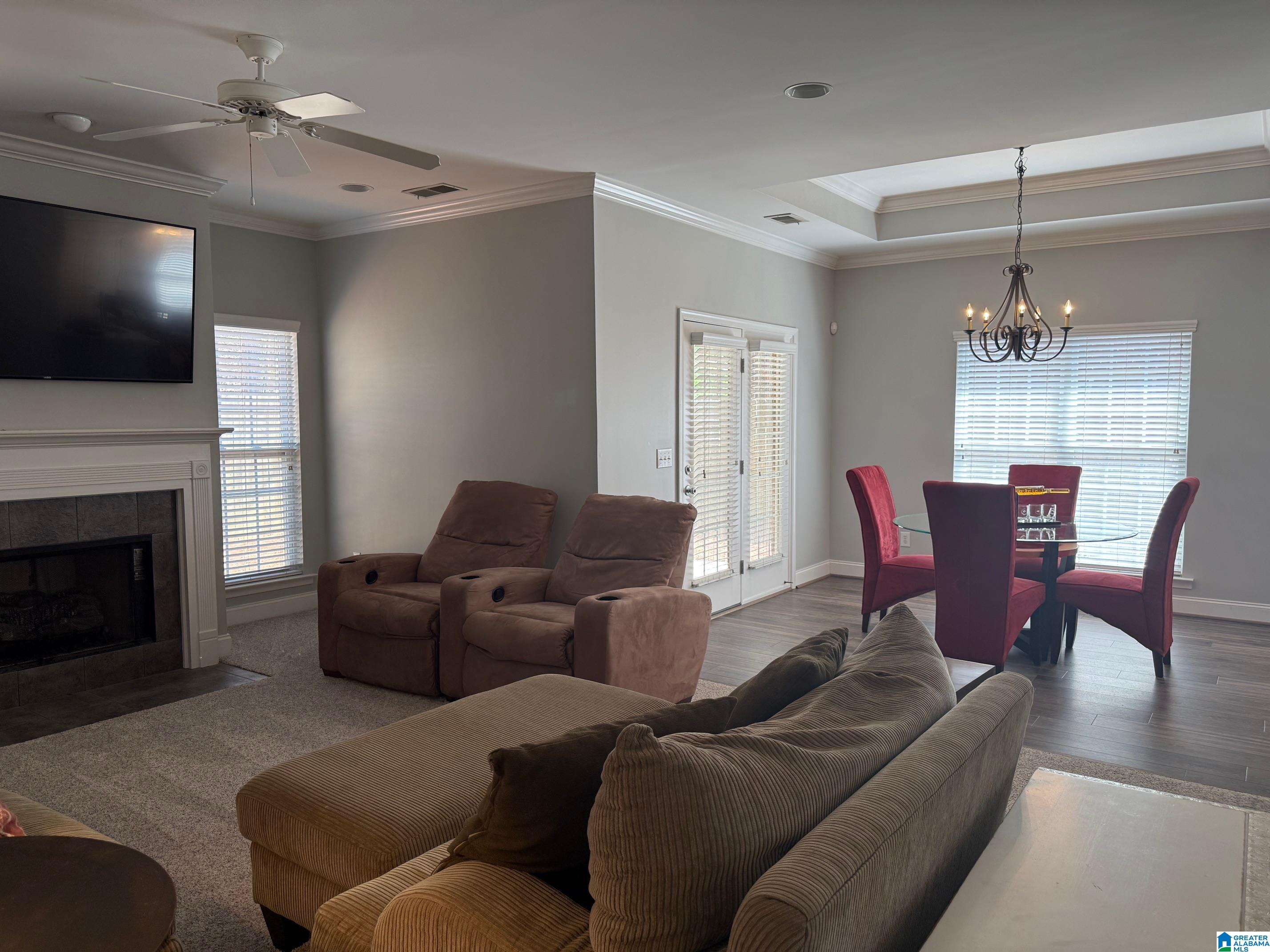 394 HOLLAND LAKES DRIVE