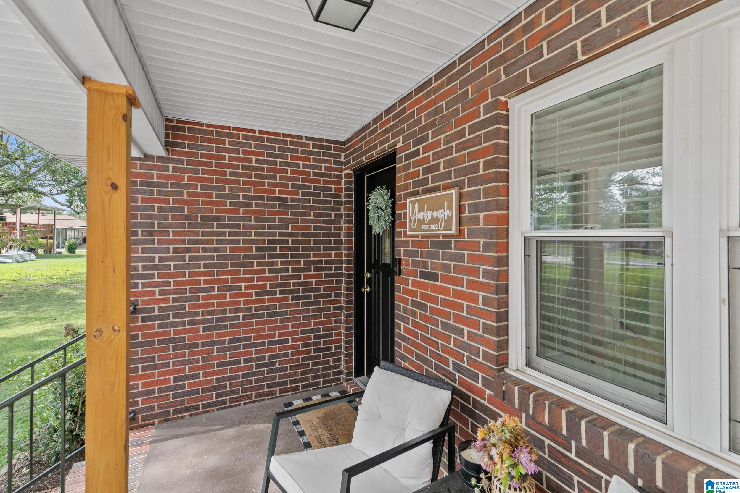 216 HOWARD DRIVE