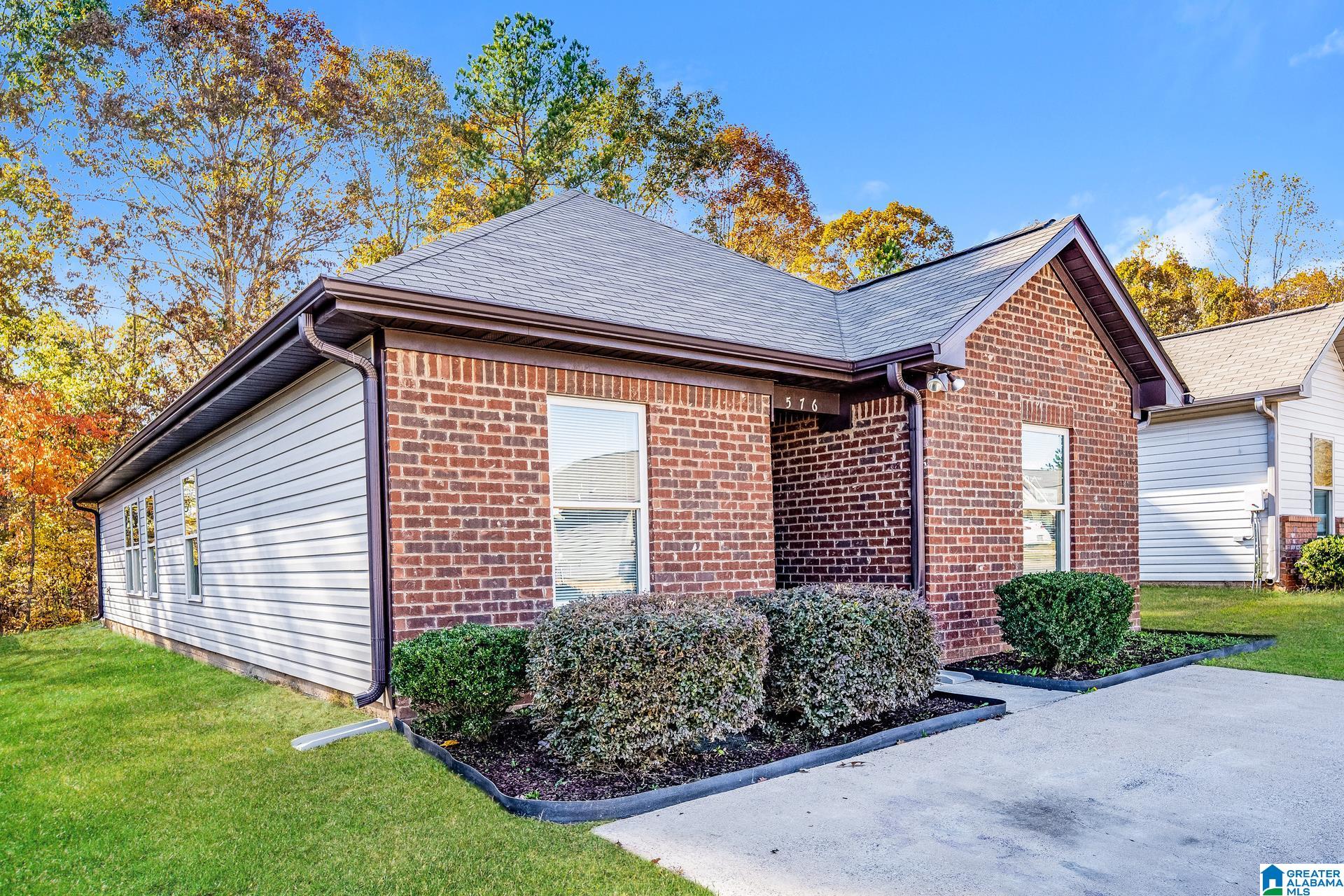 576 KINCAID COVE LANE