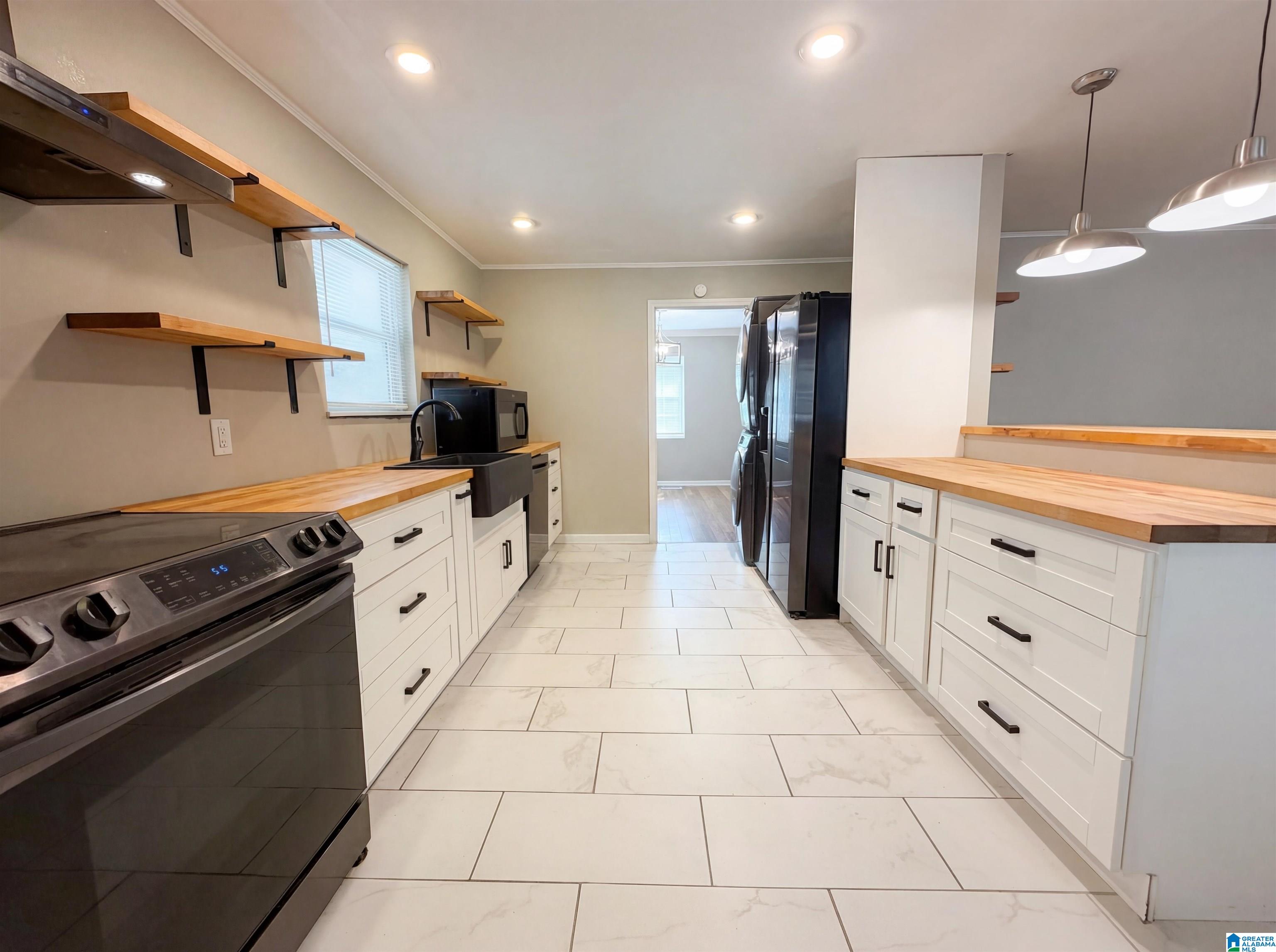 1848 WESTRIDGE DRIVE