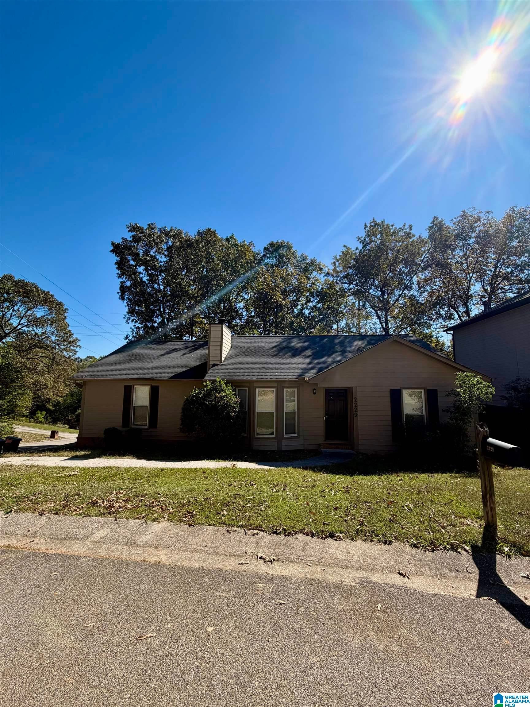 2229 RICHMOND LANE