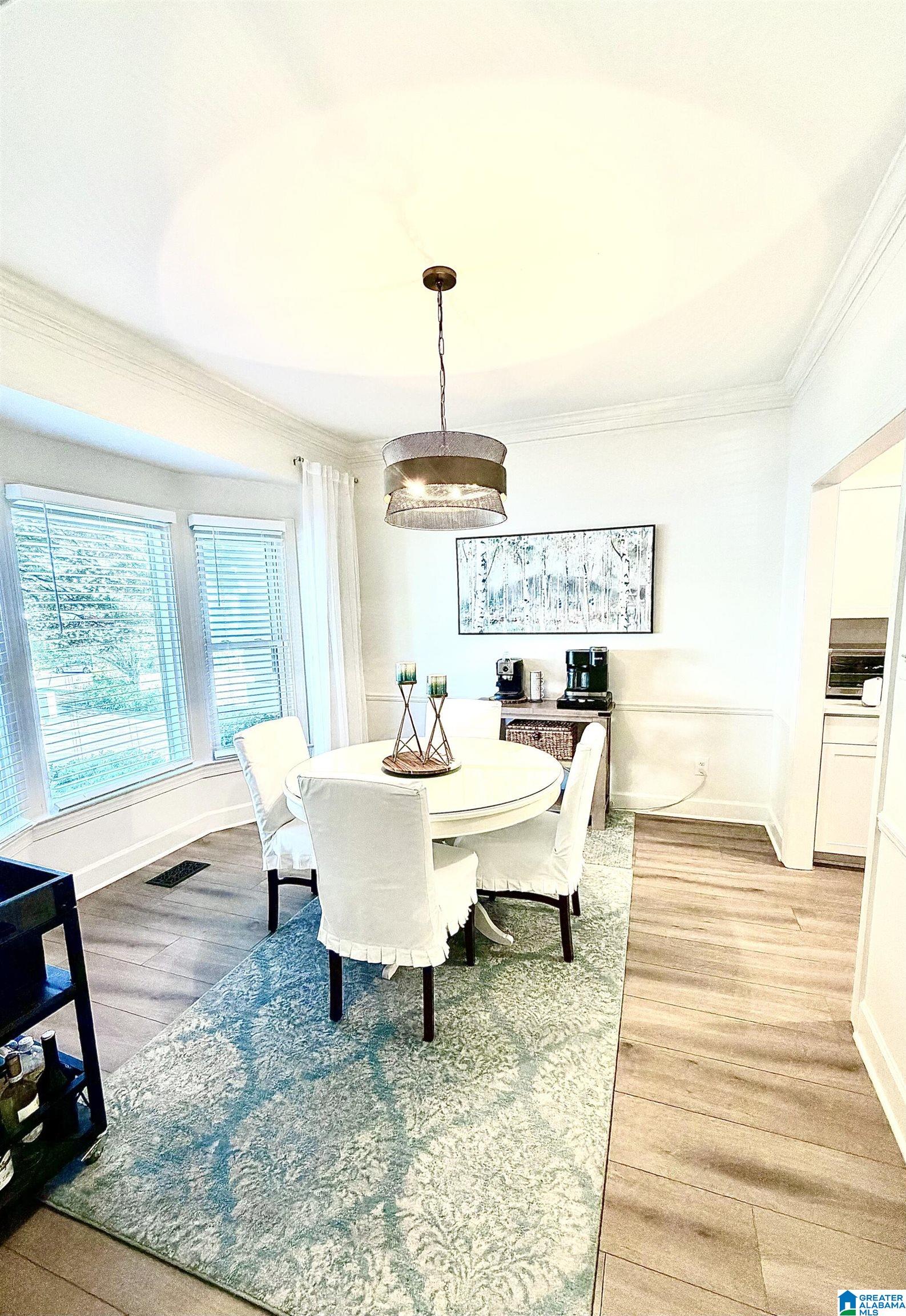 4193 RIVER OAKS DRIVE