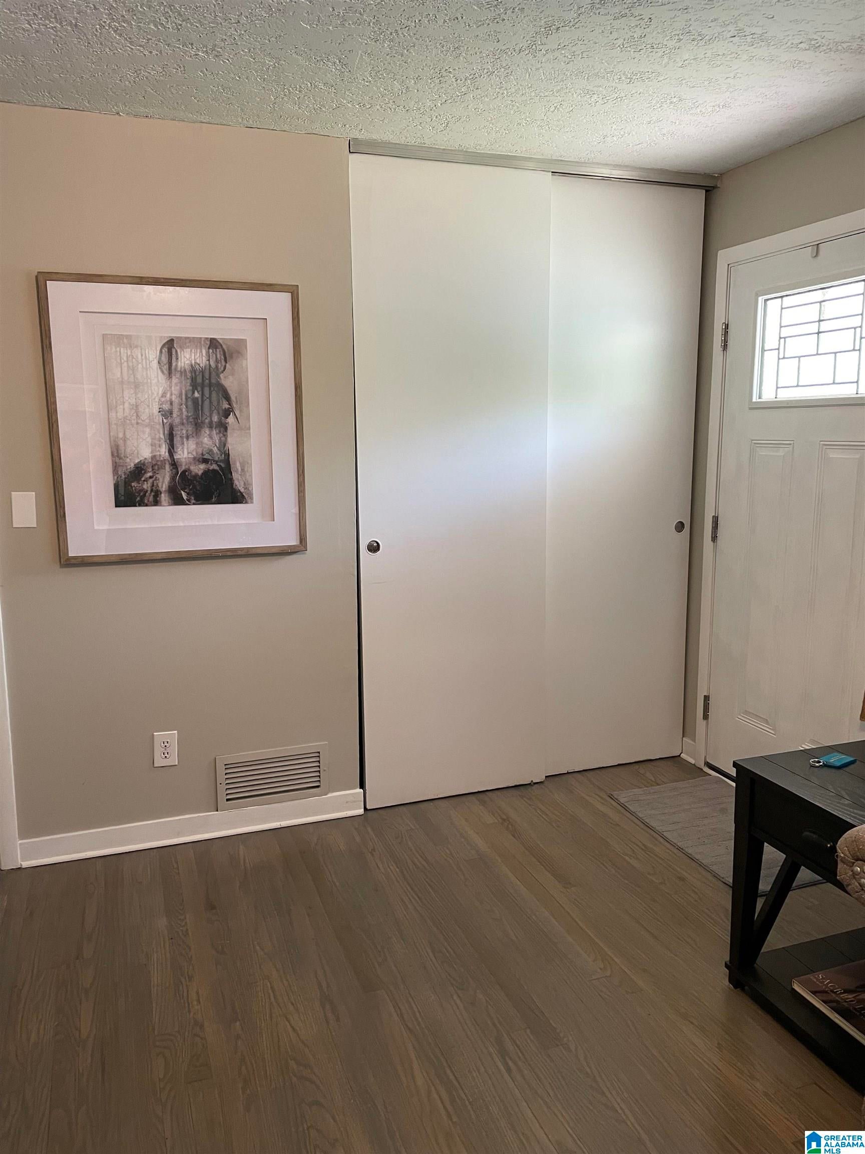 827 W 38TH STREET