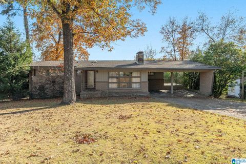 1305 WAYNE DRIVE HOOVER AL 35226