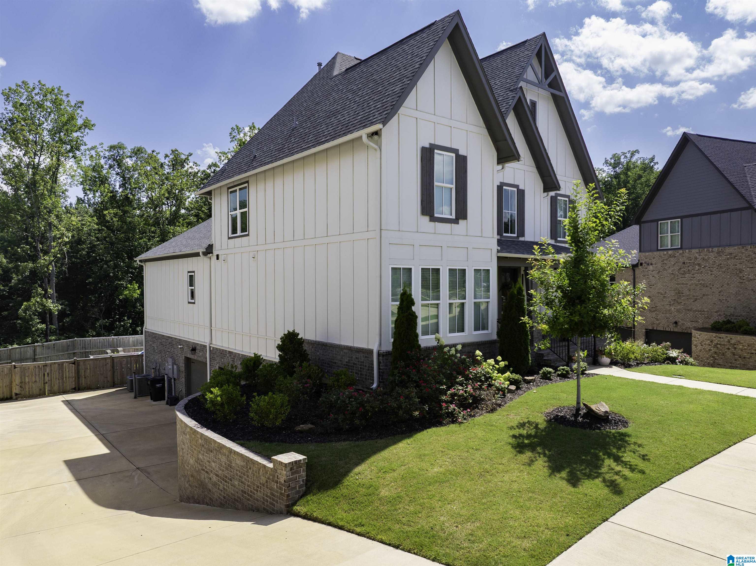 1141 CLIFTON ROAD