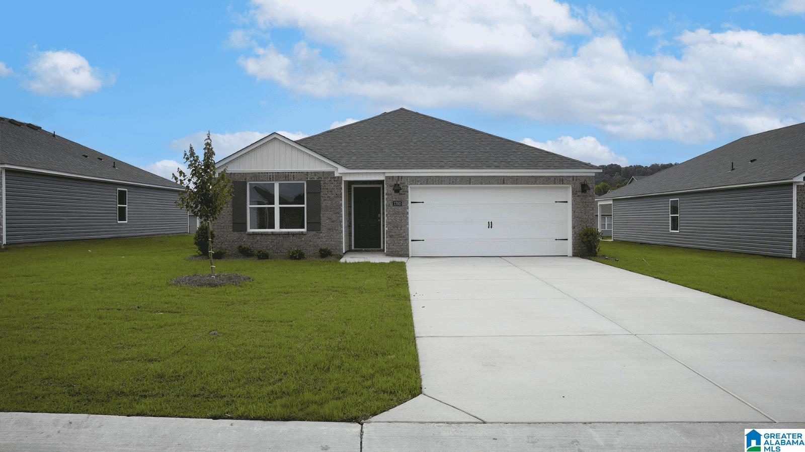 Photo 1 of 21 — 1700 BIRCH BARK LANE, ODENVILLE, AL 35120