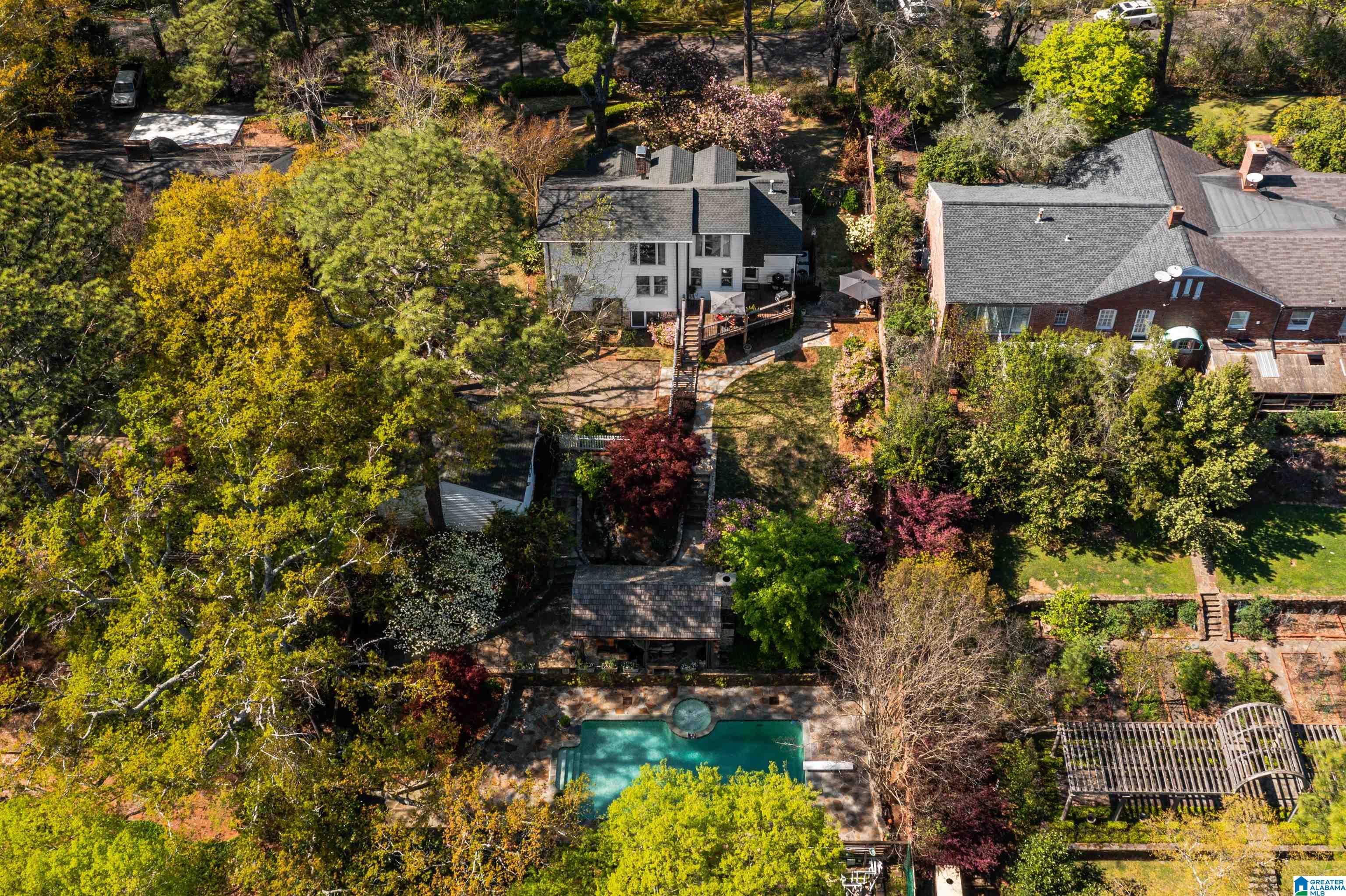 1505 RIDGE ROAD