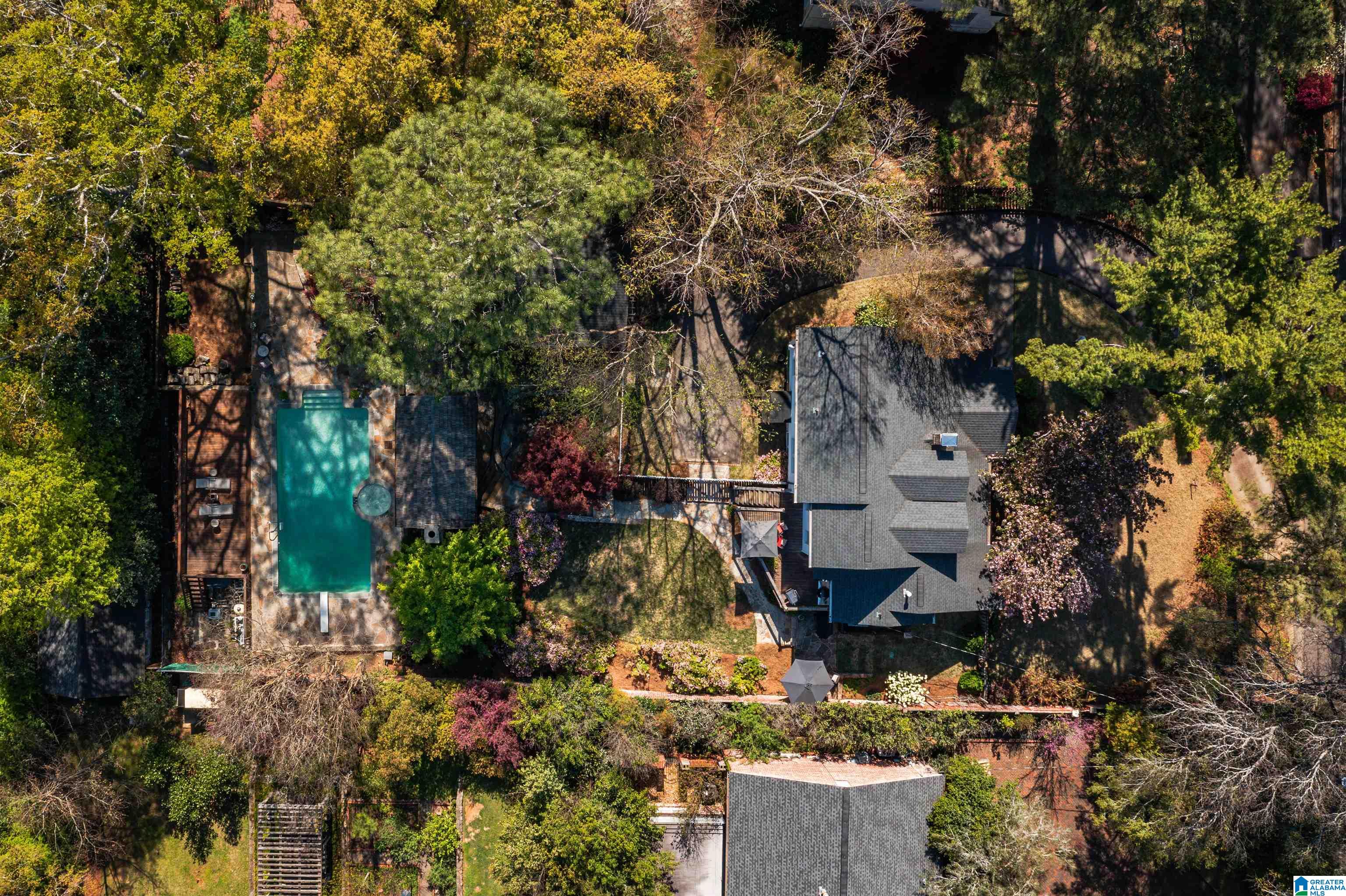 1505 RIDGE ROAD