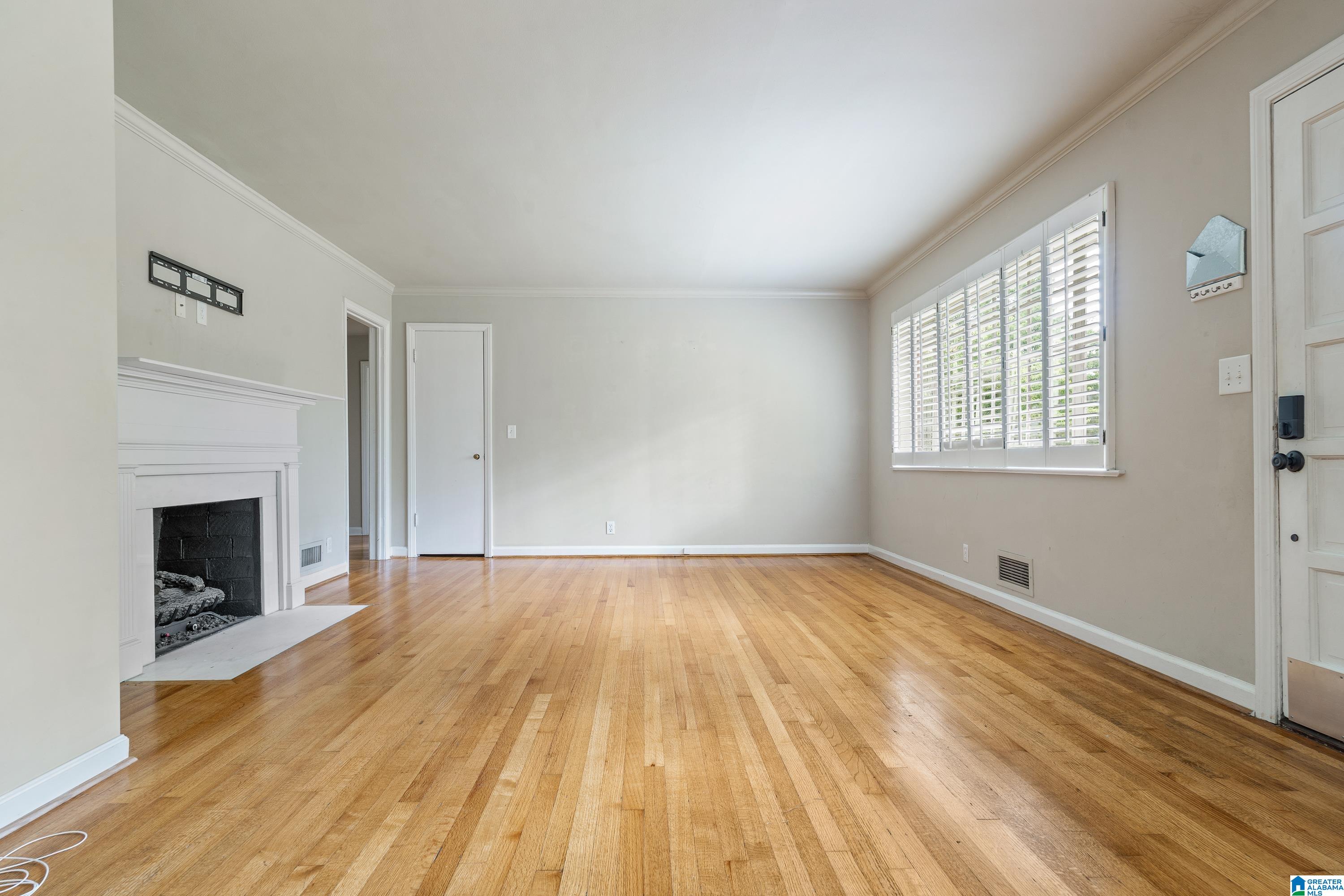 1136 S SHADESVIEW TERRACE