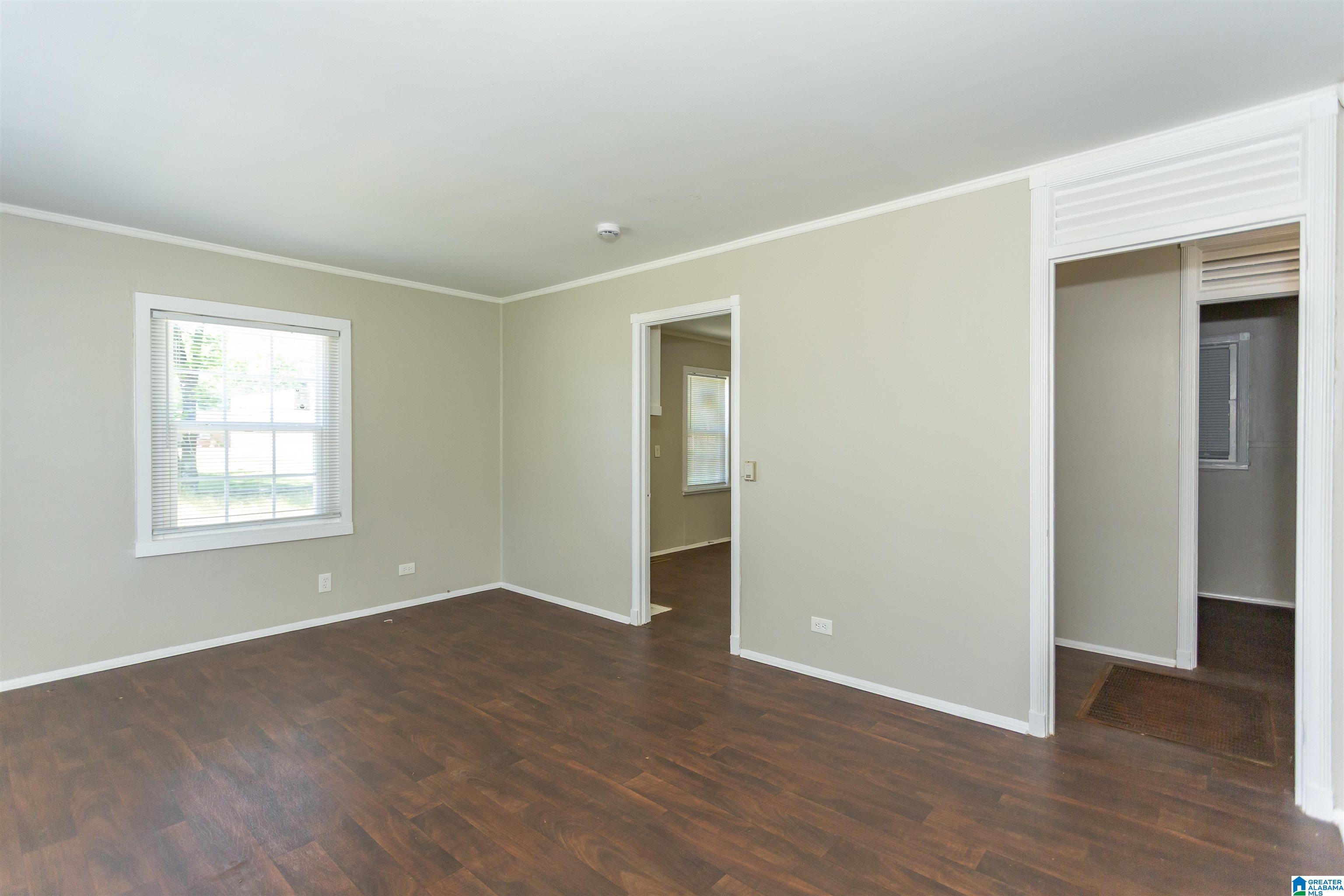 449 7TH STREET W