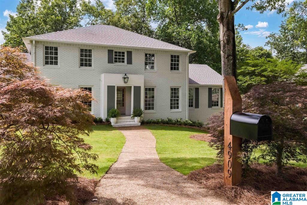 4909 BRANDYWOOD DRIVE