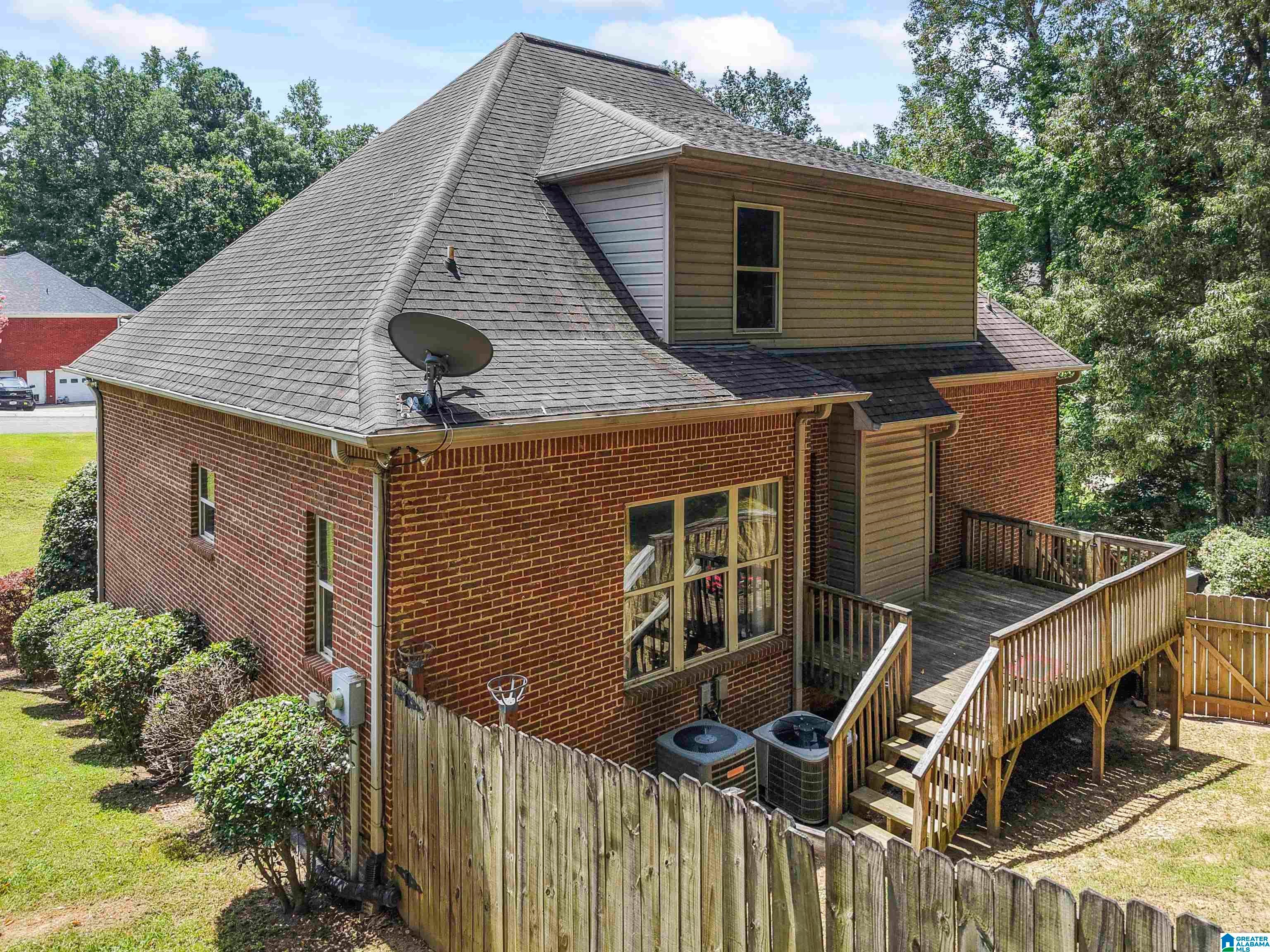 1416 ACORN WAY