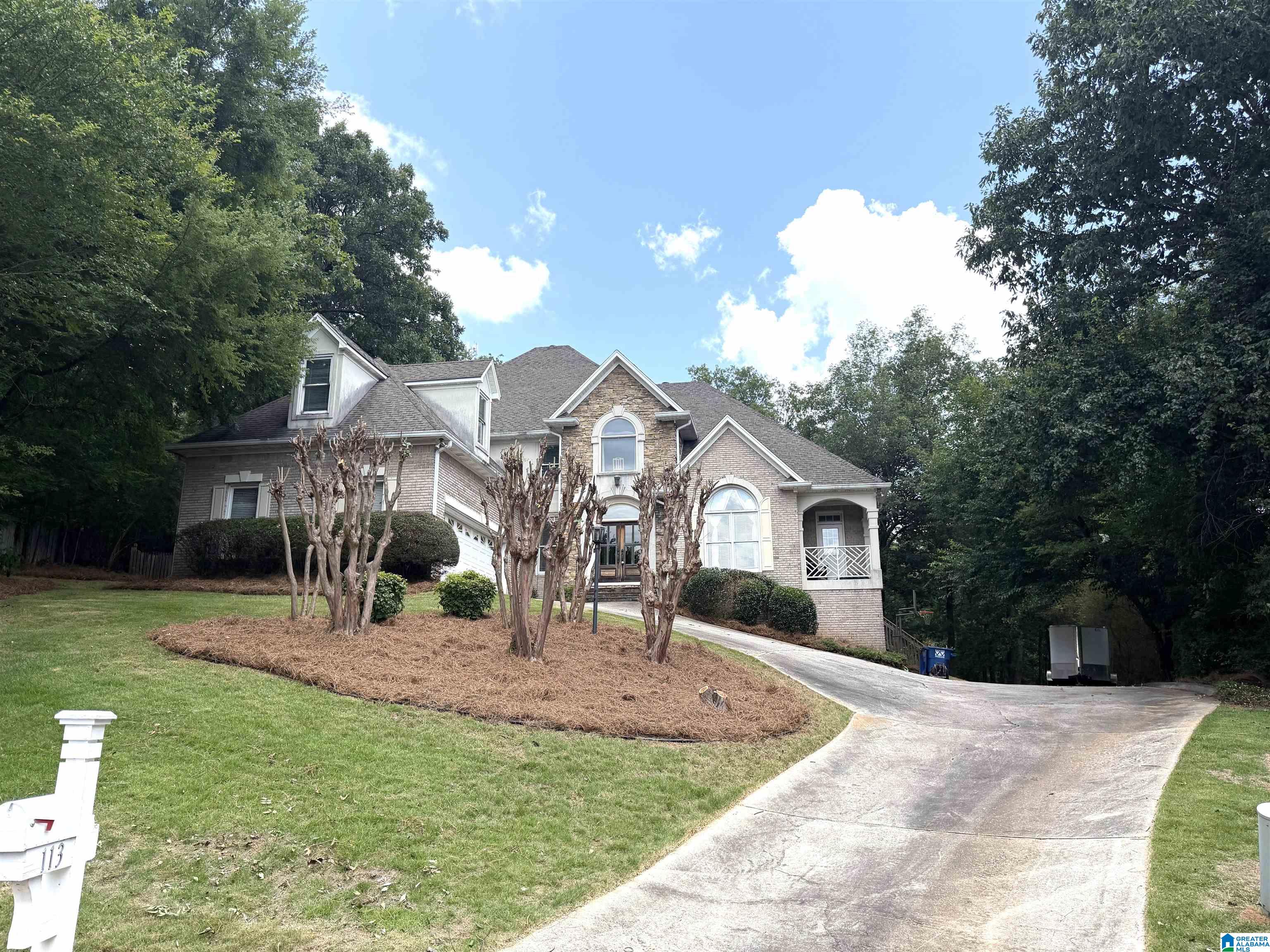 Photo 1 of 54 — 113 SOUTHVIEW TERRACE, HOOVER, AL 35244