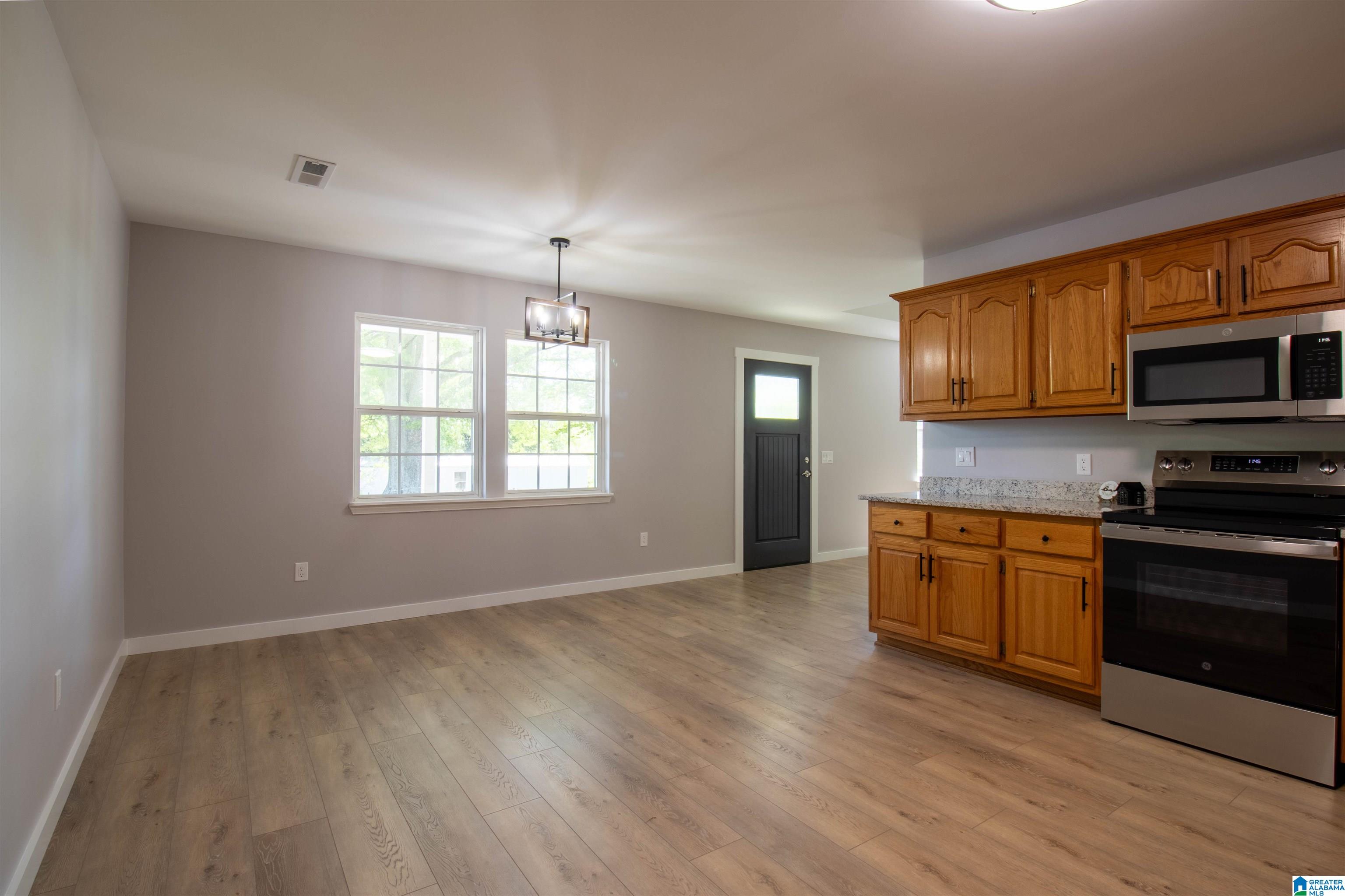 115 COUNTY ROAD 1229